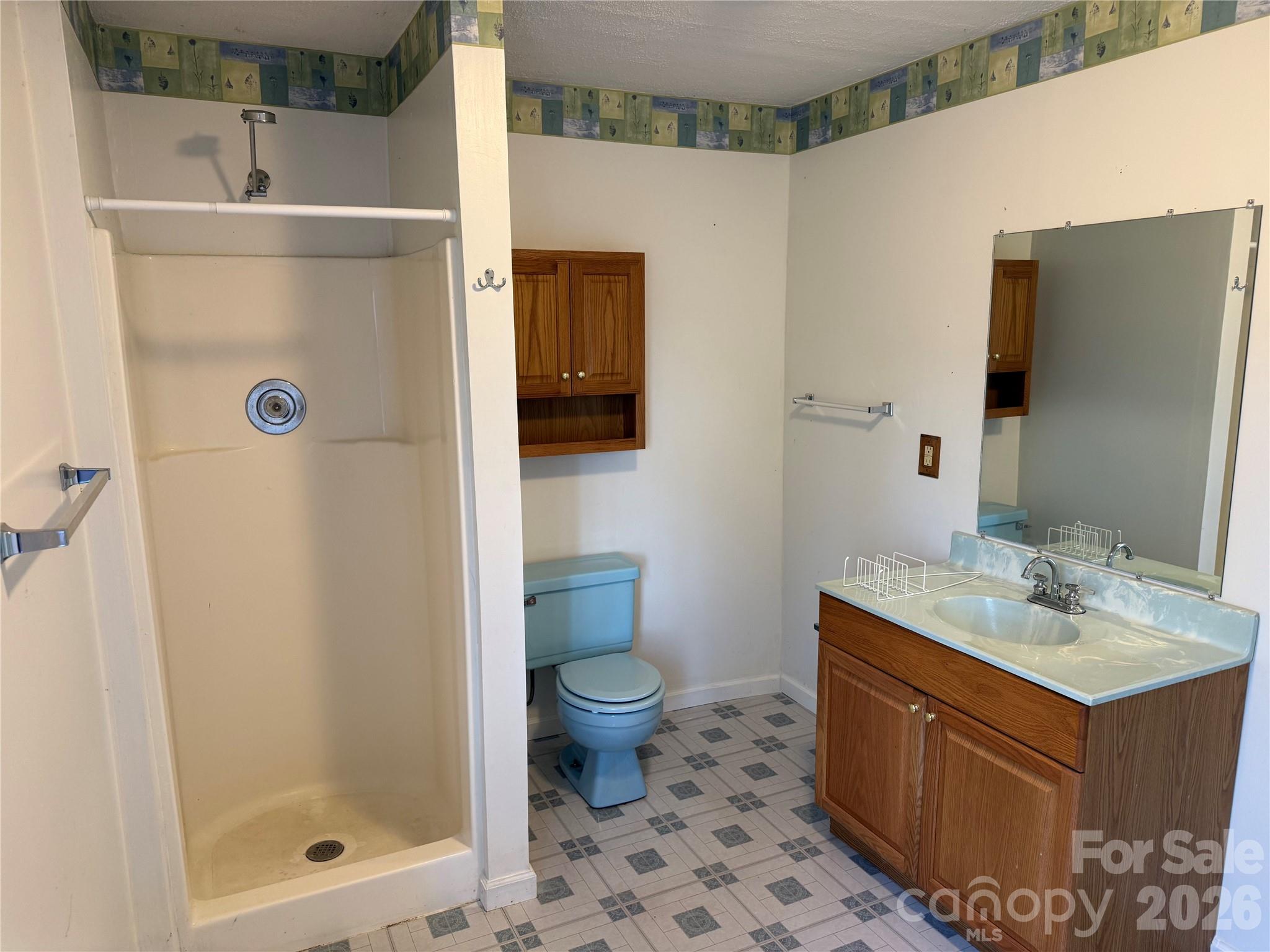 628 Hidden View Loop — Marion