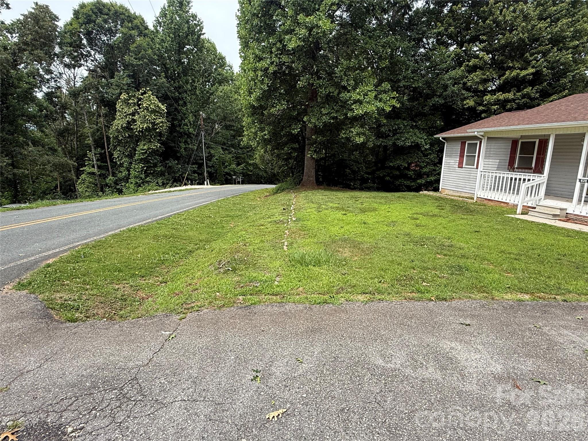 628 Hidden View Loop — Marion