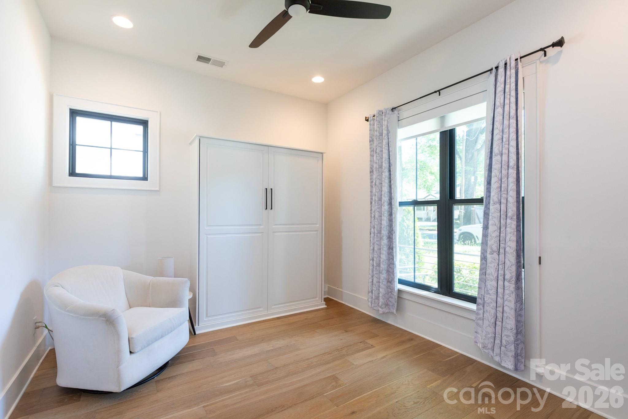 2629 Elon Street — Charlotte
