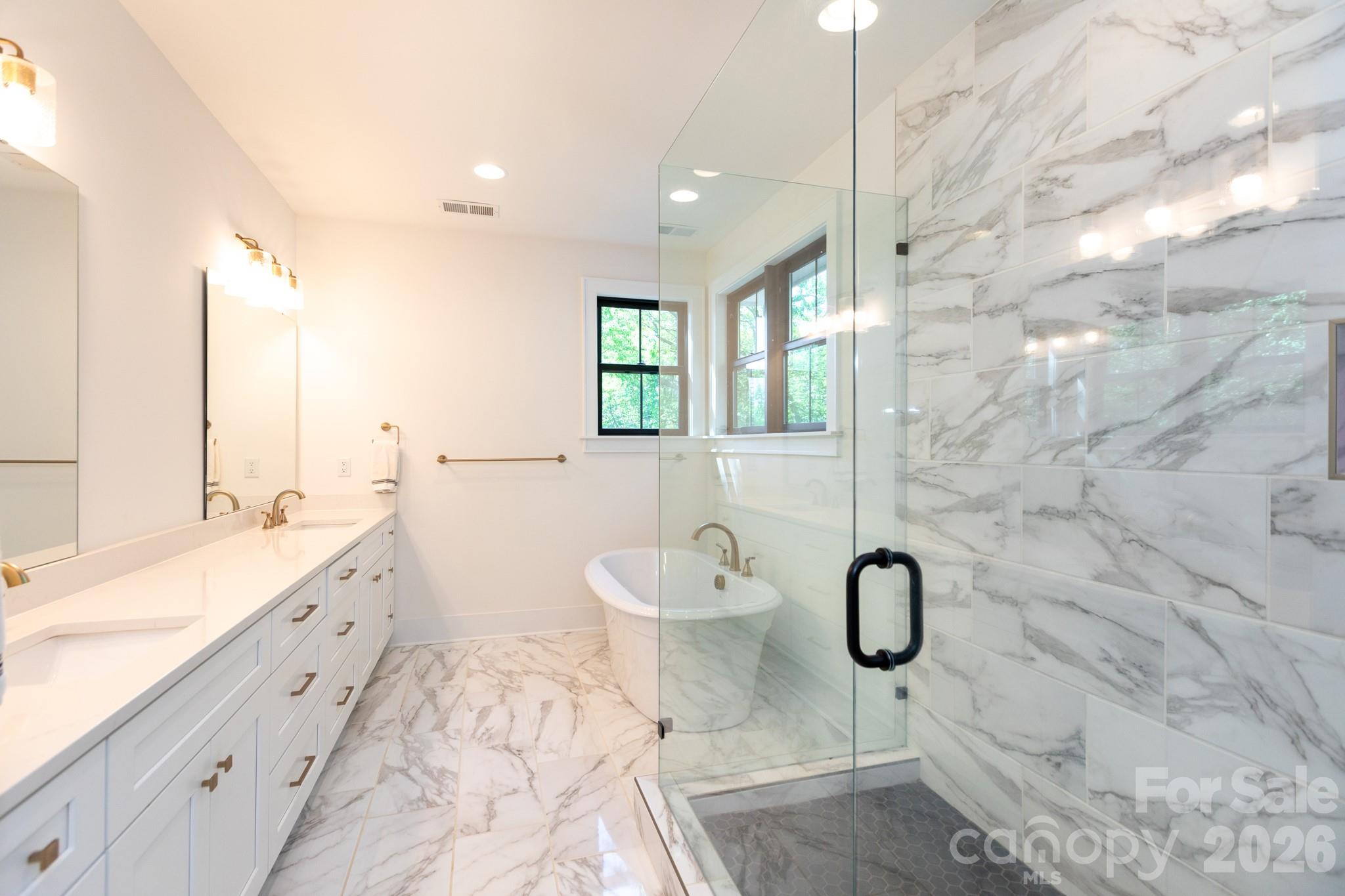 2629 Elon Street — Charlotte
