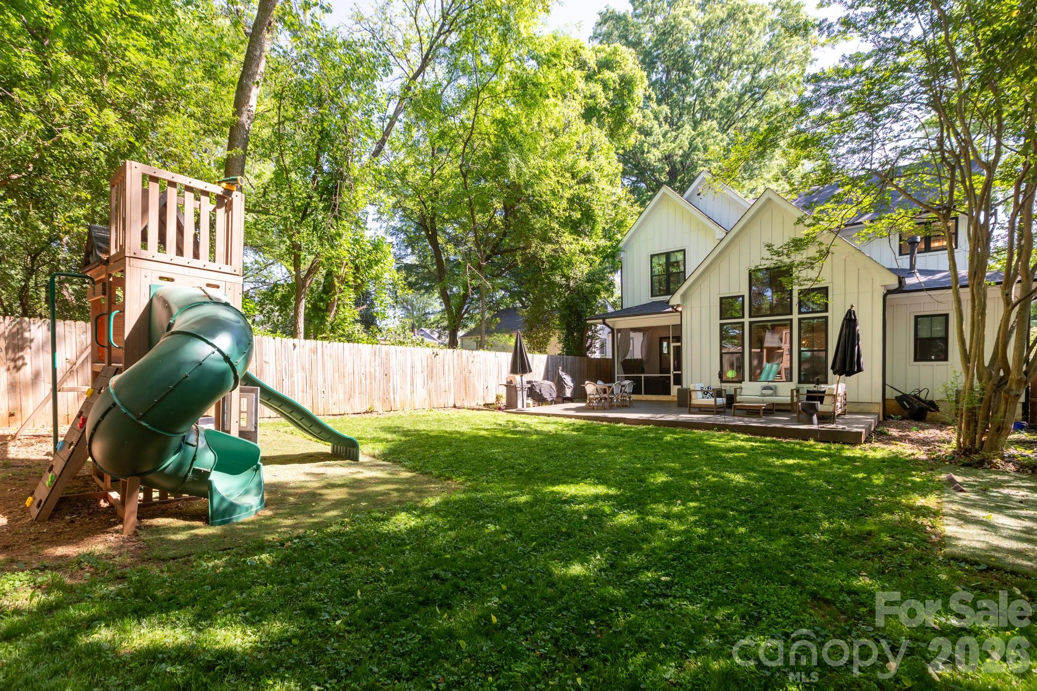 2629 Elon Street — Charlotte