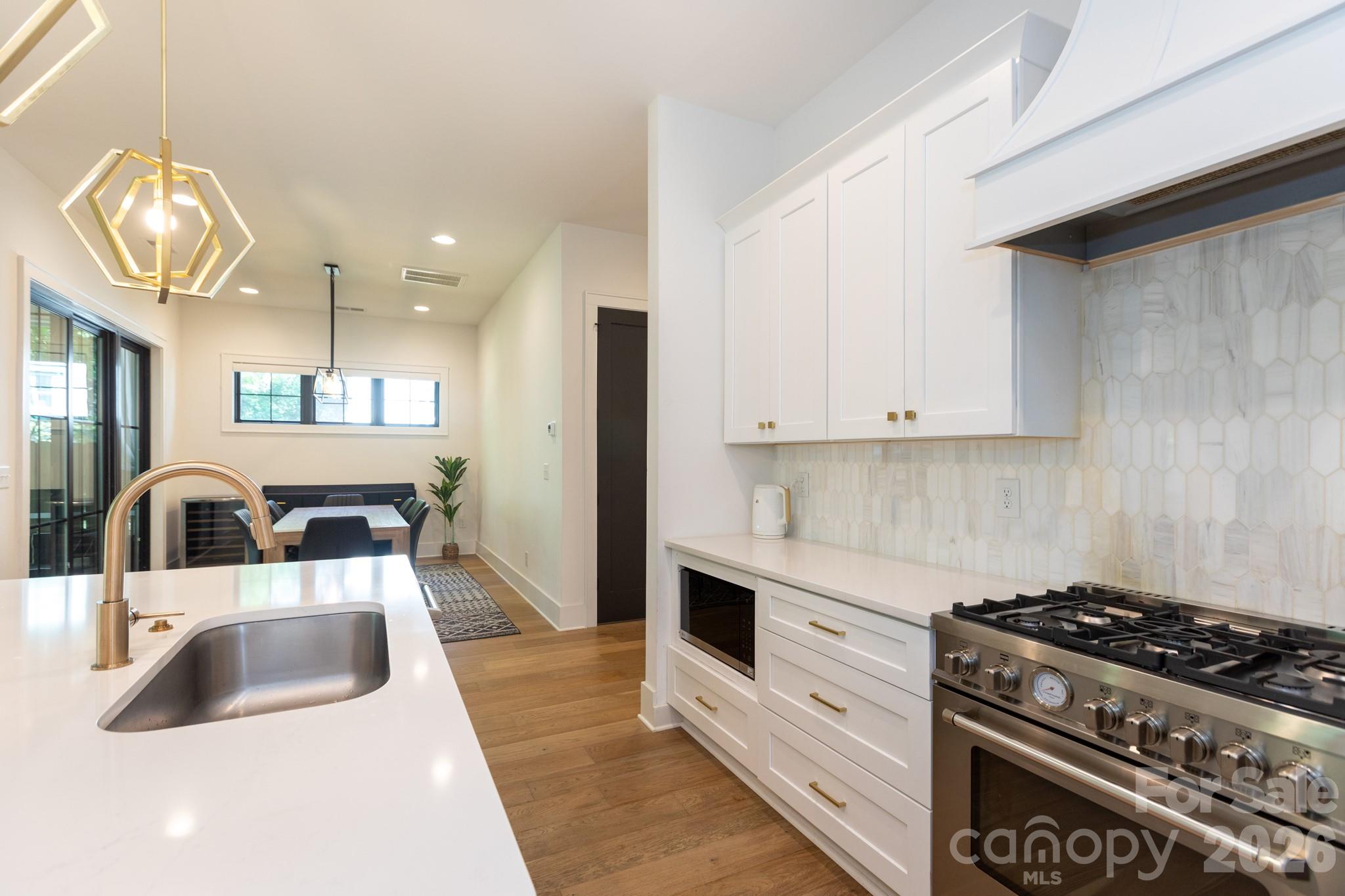2629 Elon Street — Charlotte