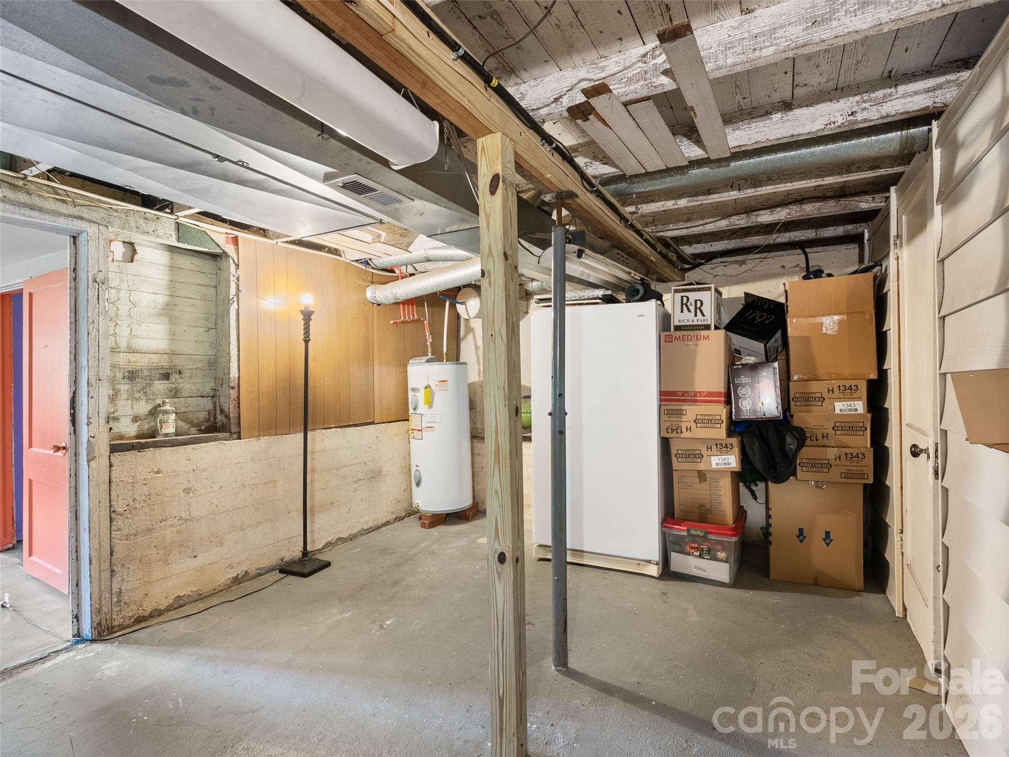 2 Pelzer Street — Asheville