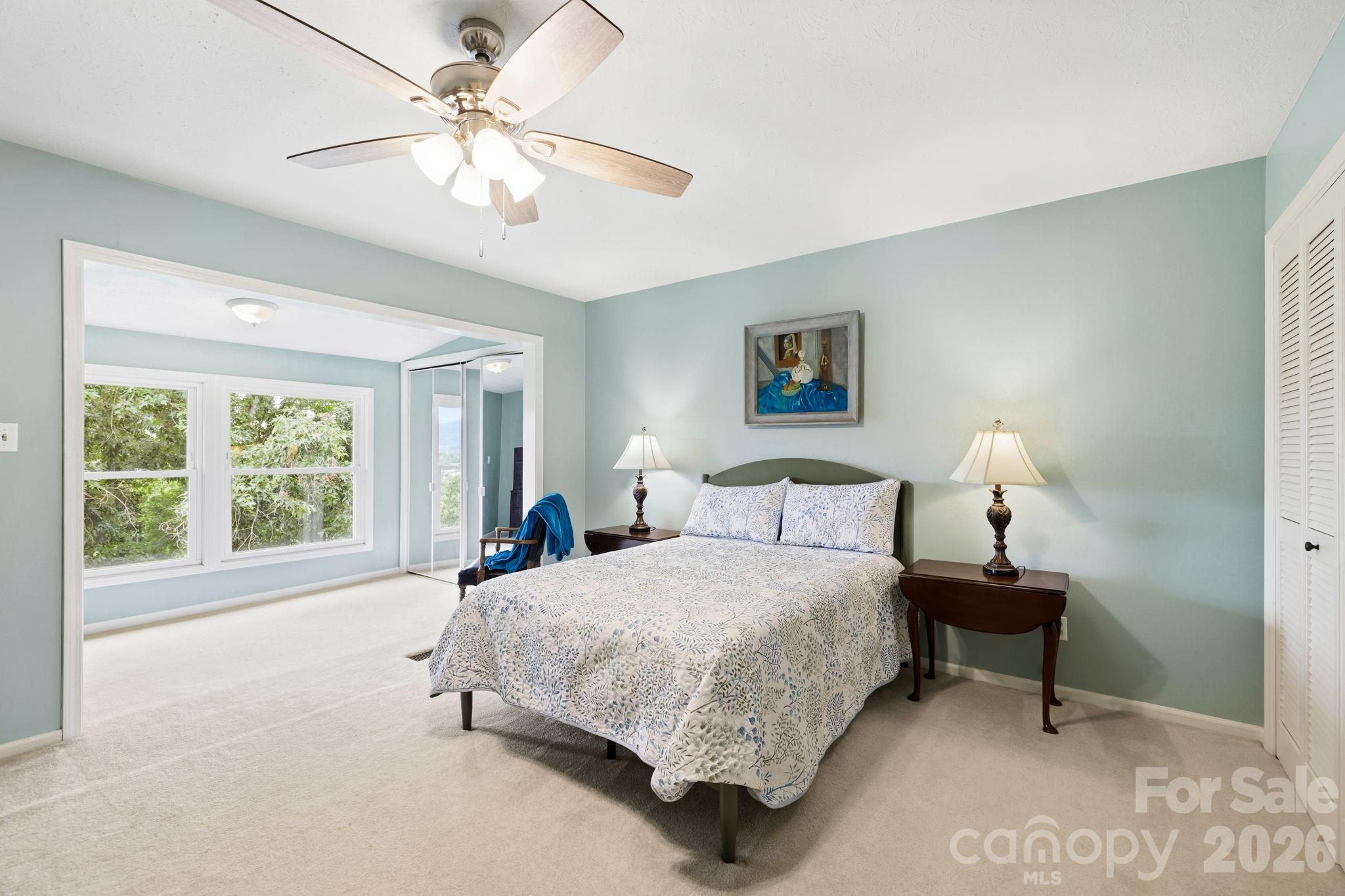 16 Audubon Drive — Asheville