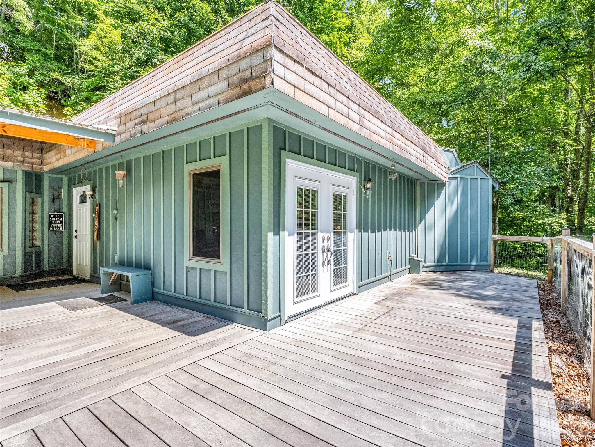 707 Cascade Trail — Pisgah Forest