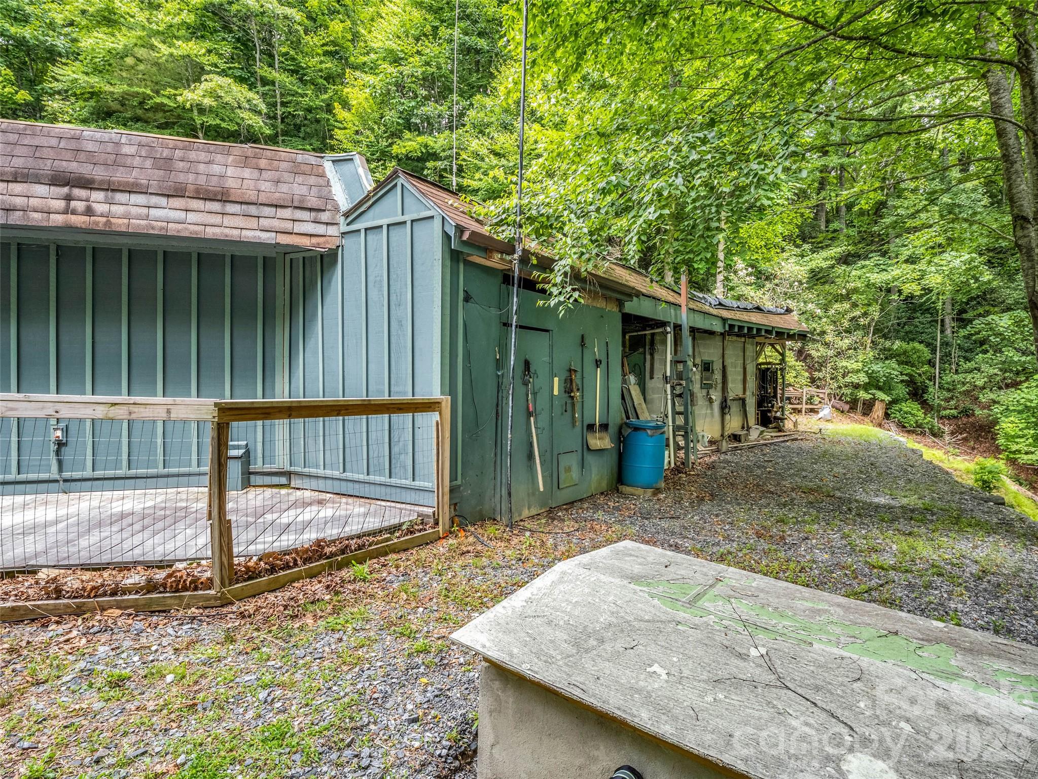 707 Cascade Trail — Pisgah Forest