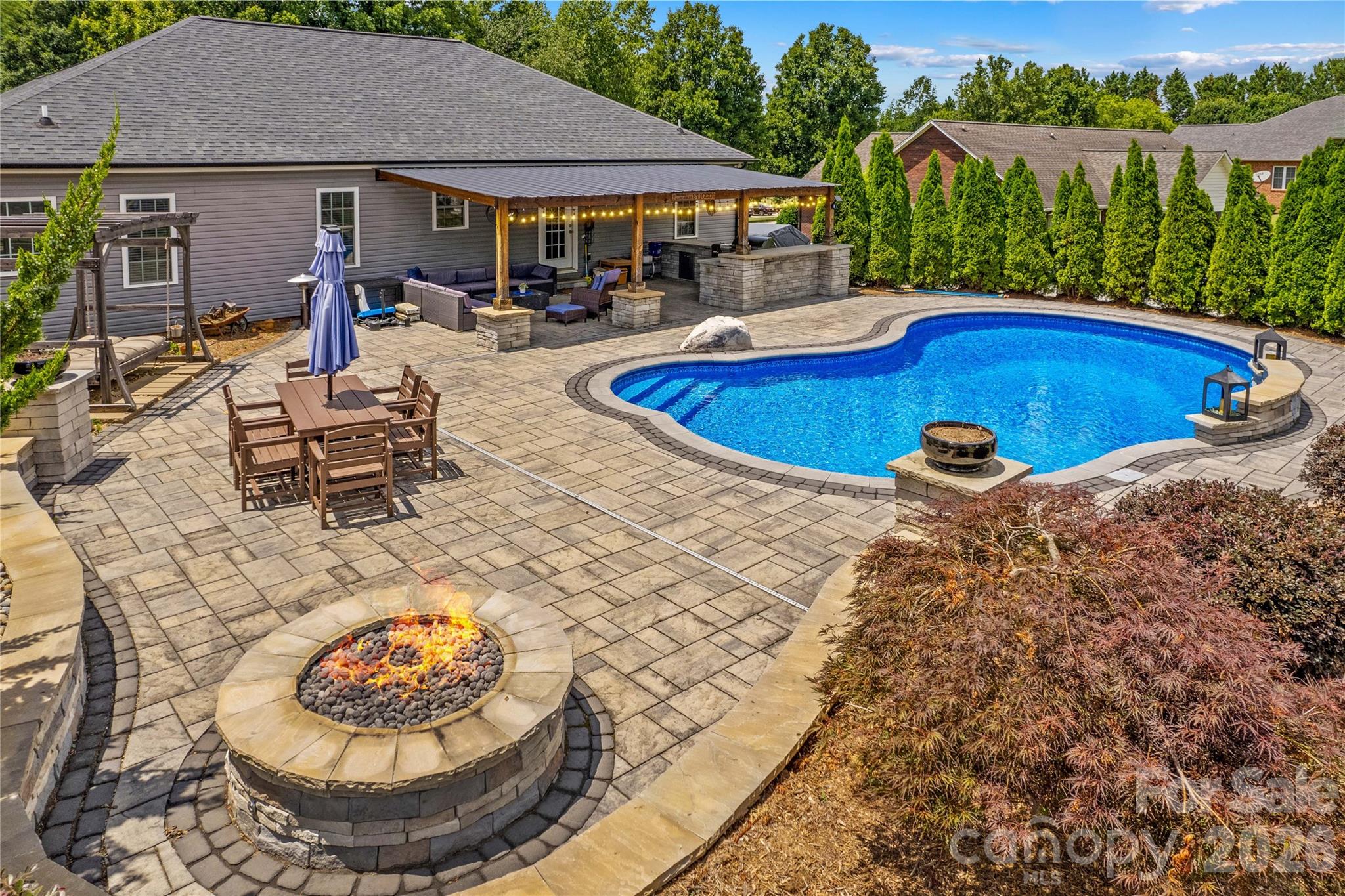 101 Ruby Lane — Maiden