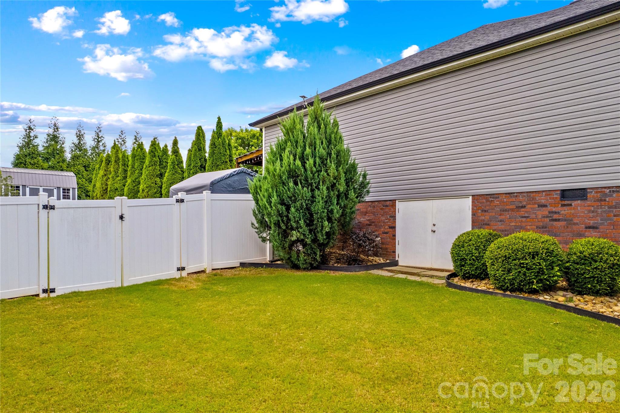 101 Ruby Lane — Maiden