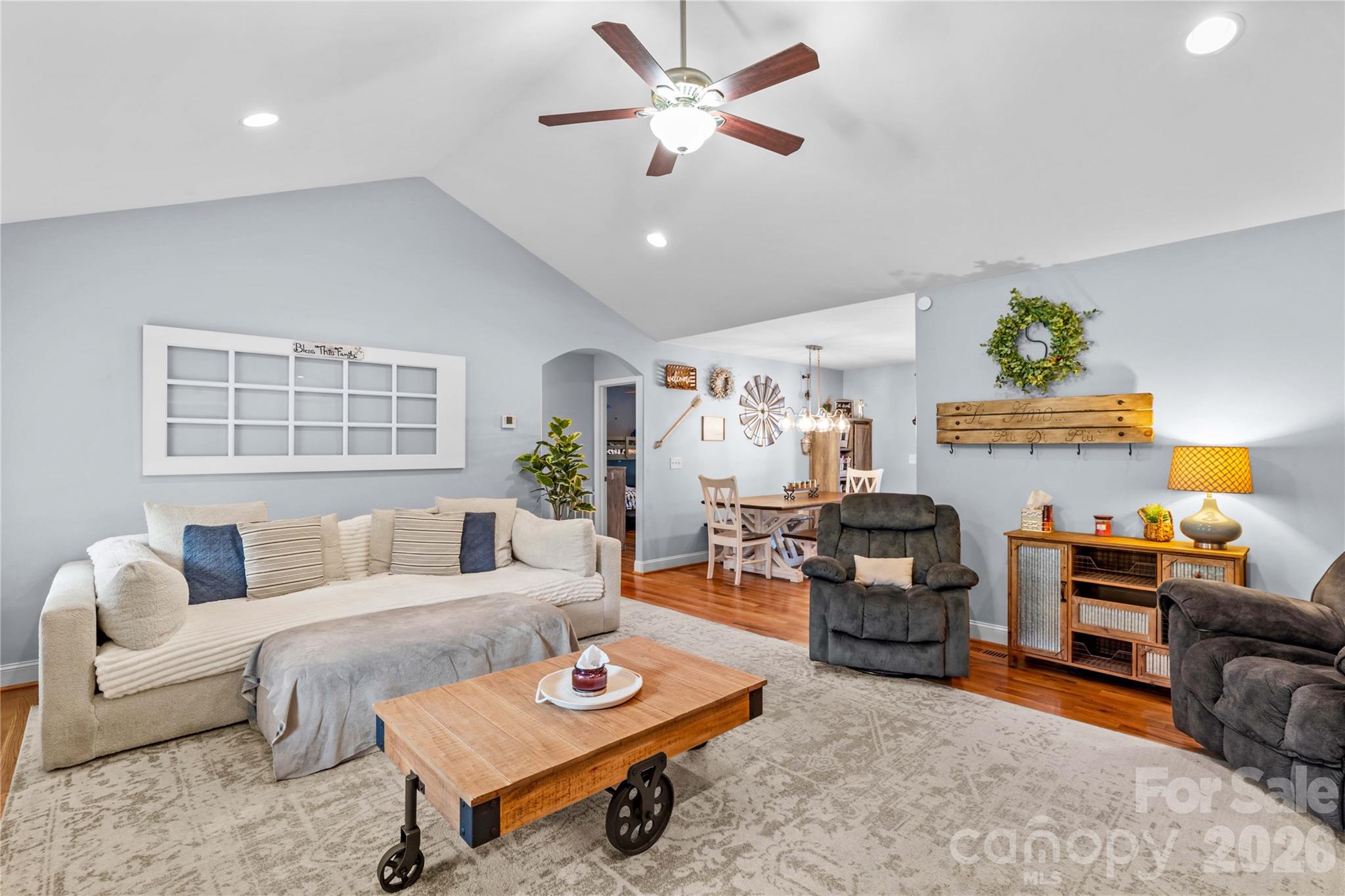 101 Ruby Lane — Maiden