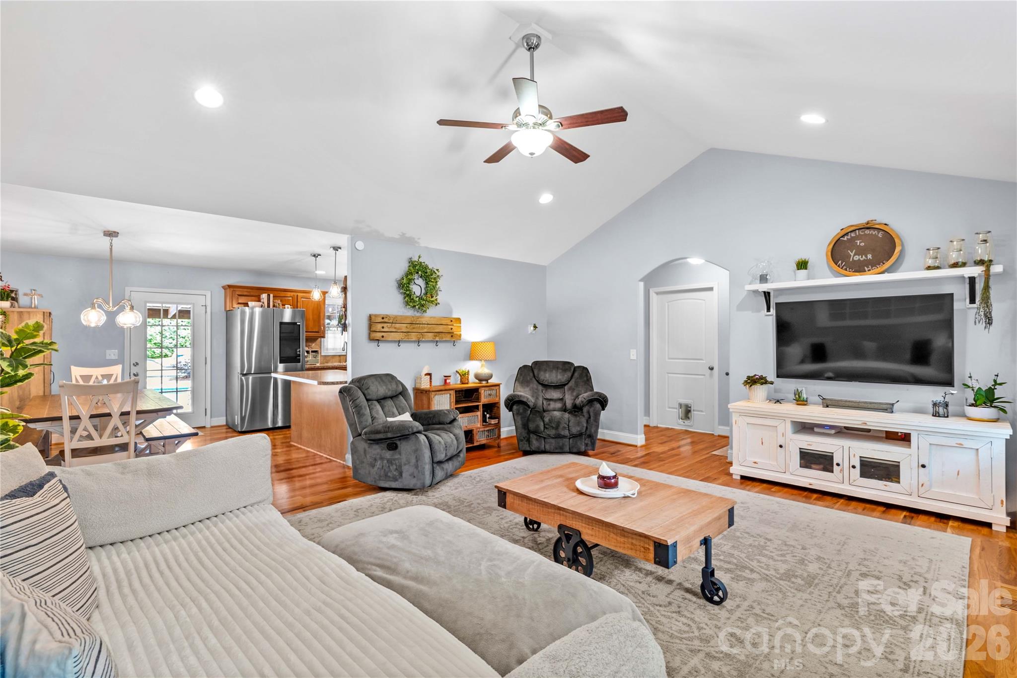 101 Ruby Lane — Maiden