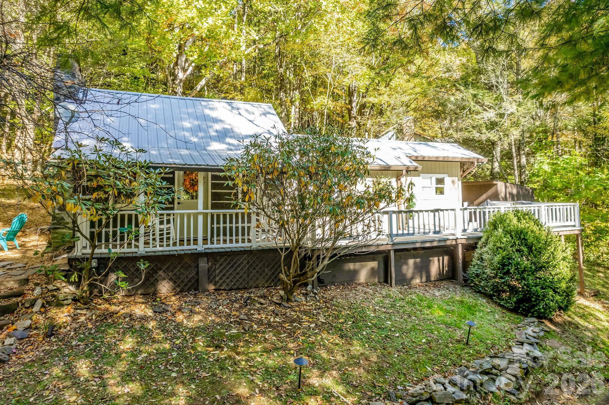 284 Grady Winkler Road — Boone