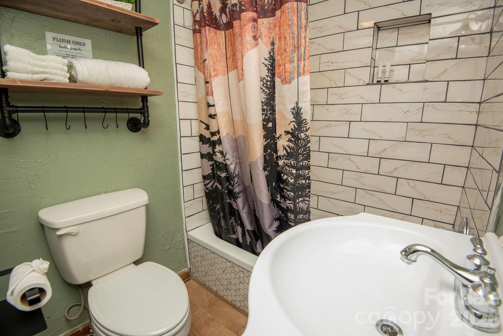 284 Grady Winkler Road — Boone