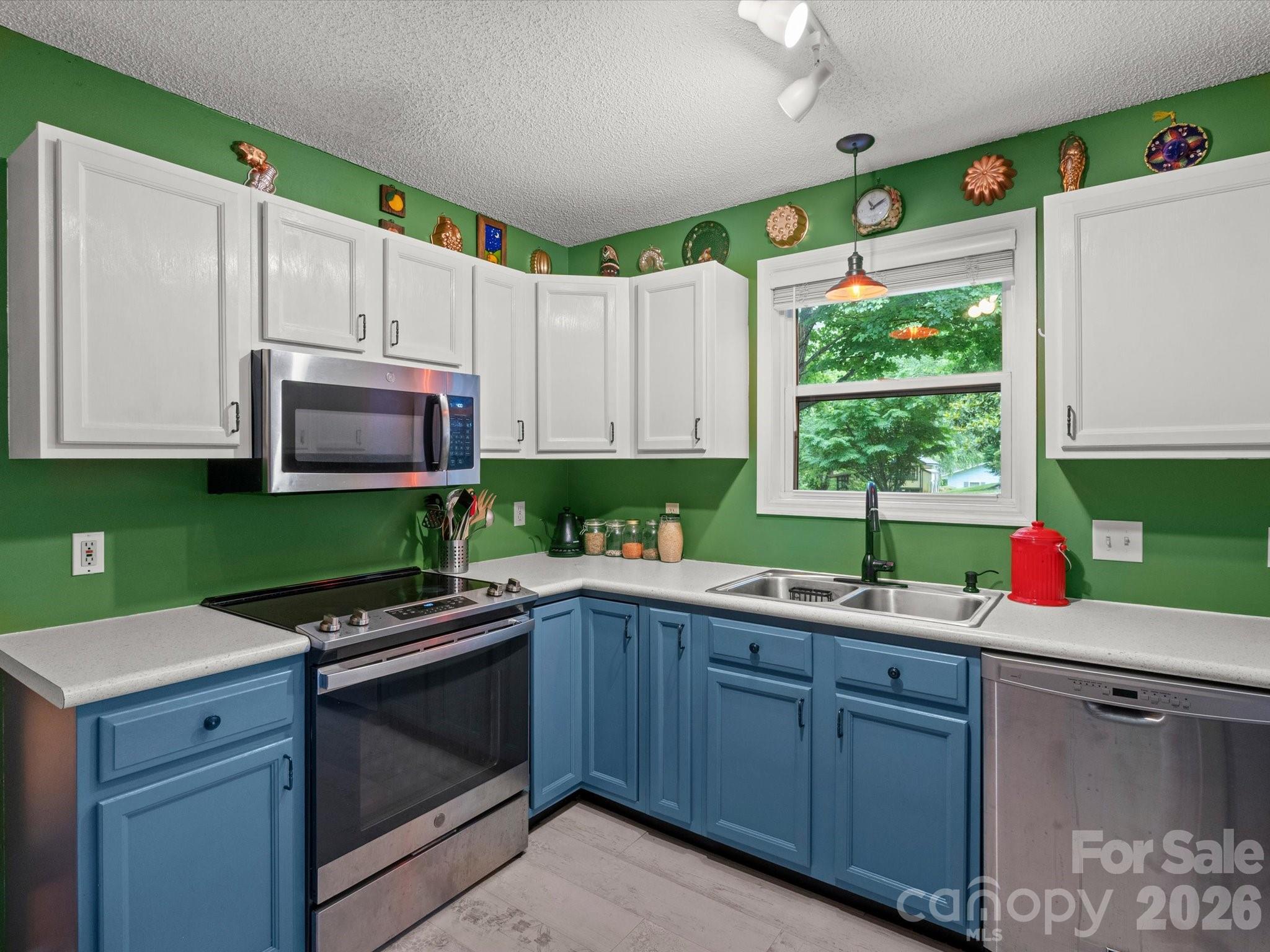 22 Wilson Creek Drive — Asheville