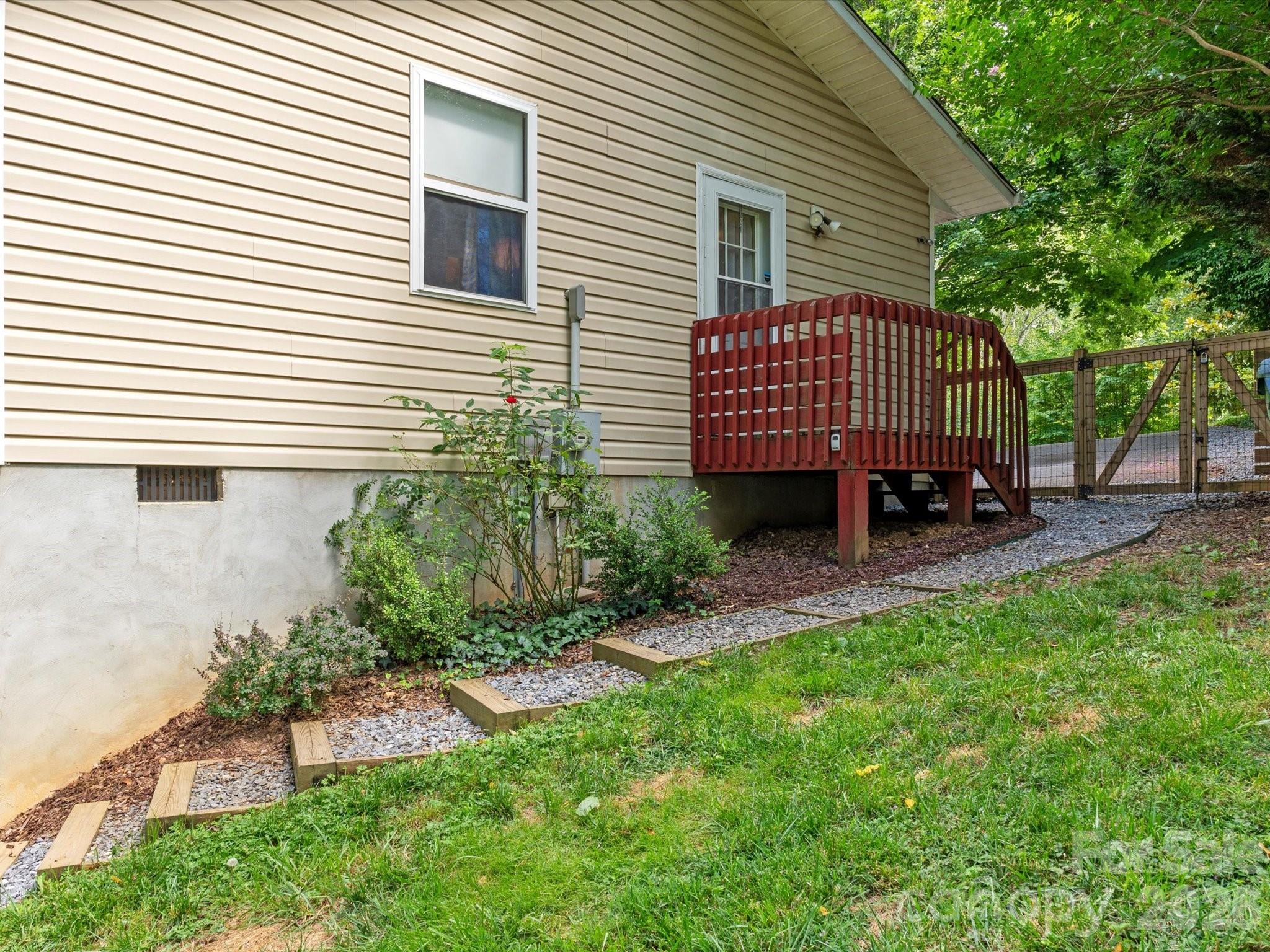 22 Wilson Creek Drive — Asheville