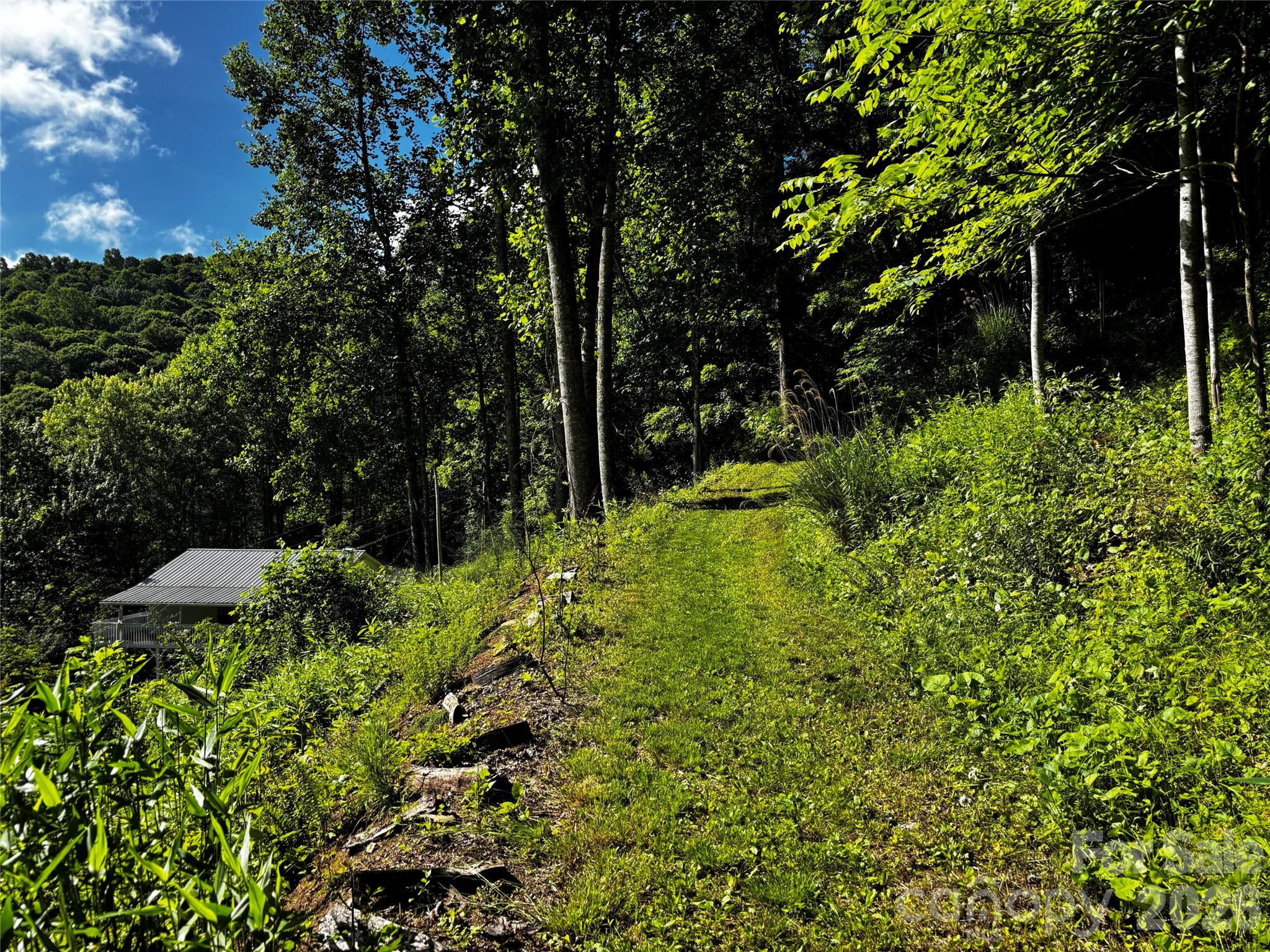 2879 Chandler Creek Road — Mars Hill