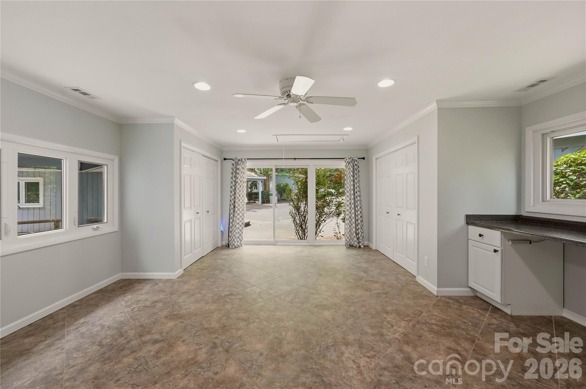 4872 E Liberty Hill Road — York