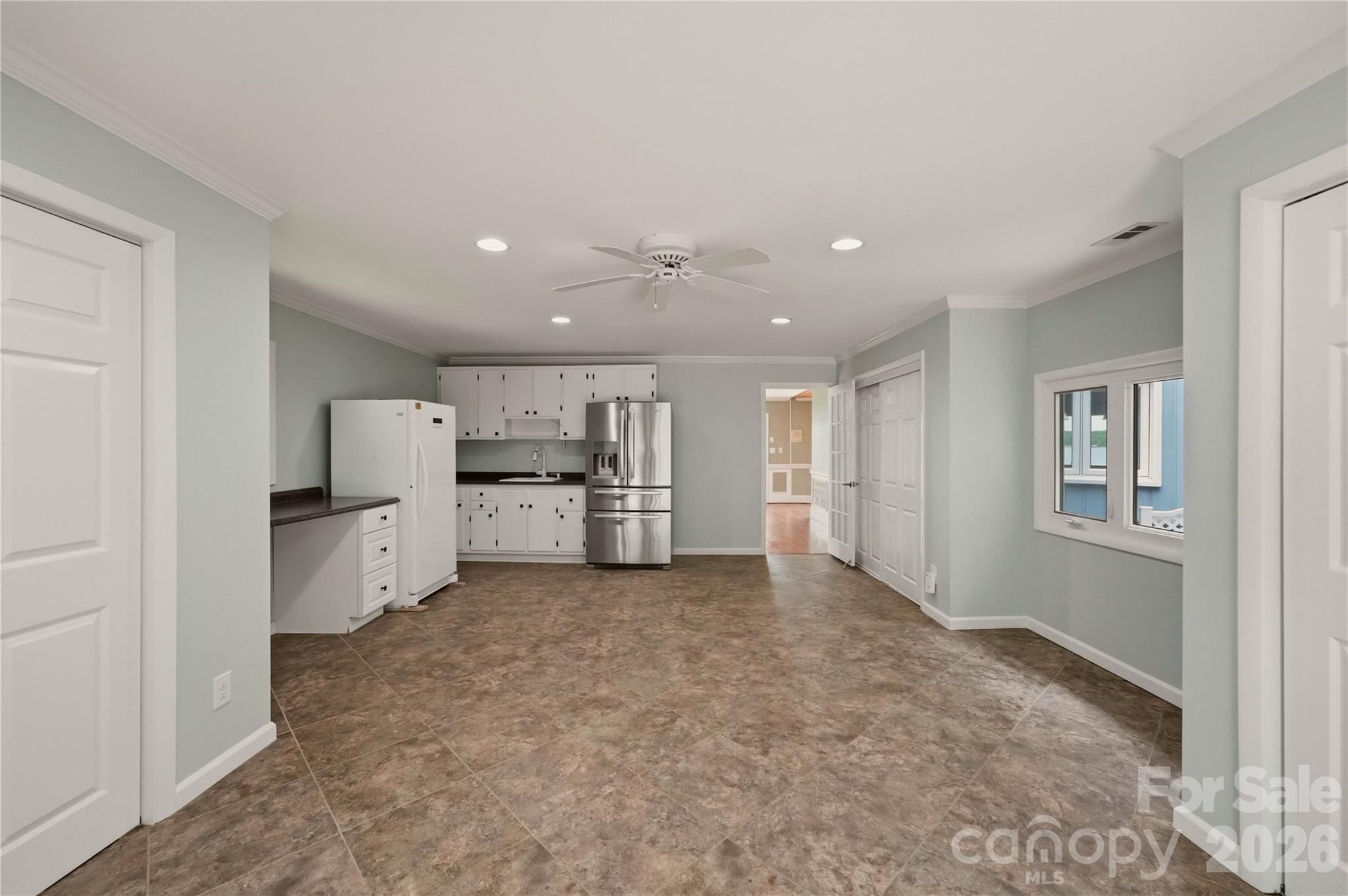 4872 E Liberty Hill Road — York