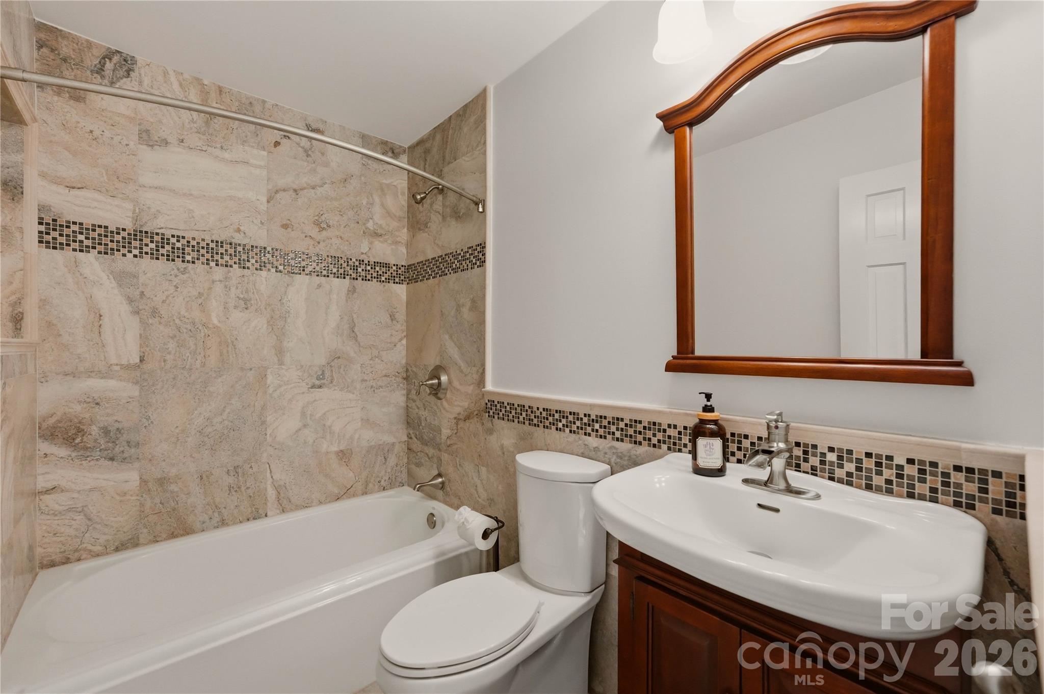 4872 E Liberty Hill Road — York