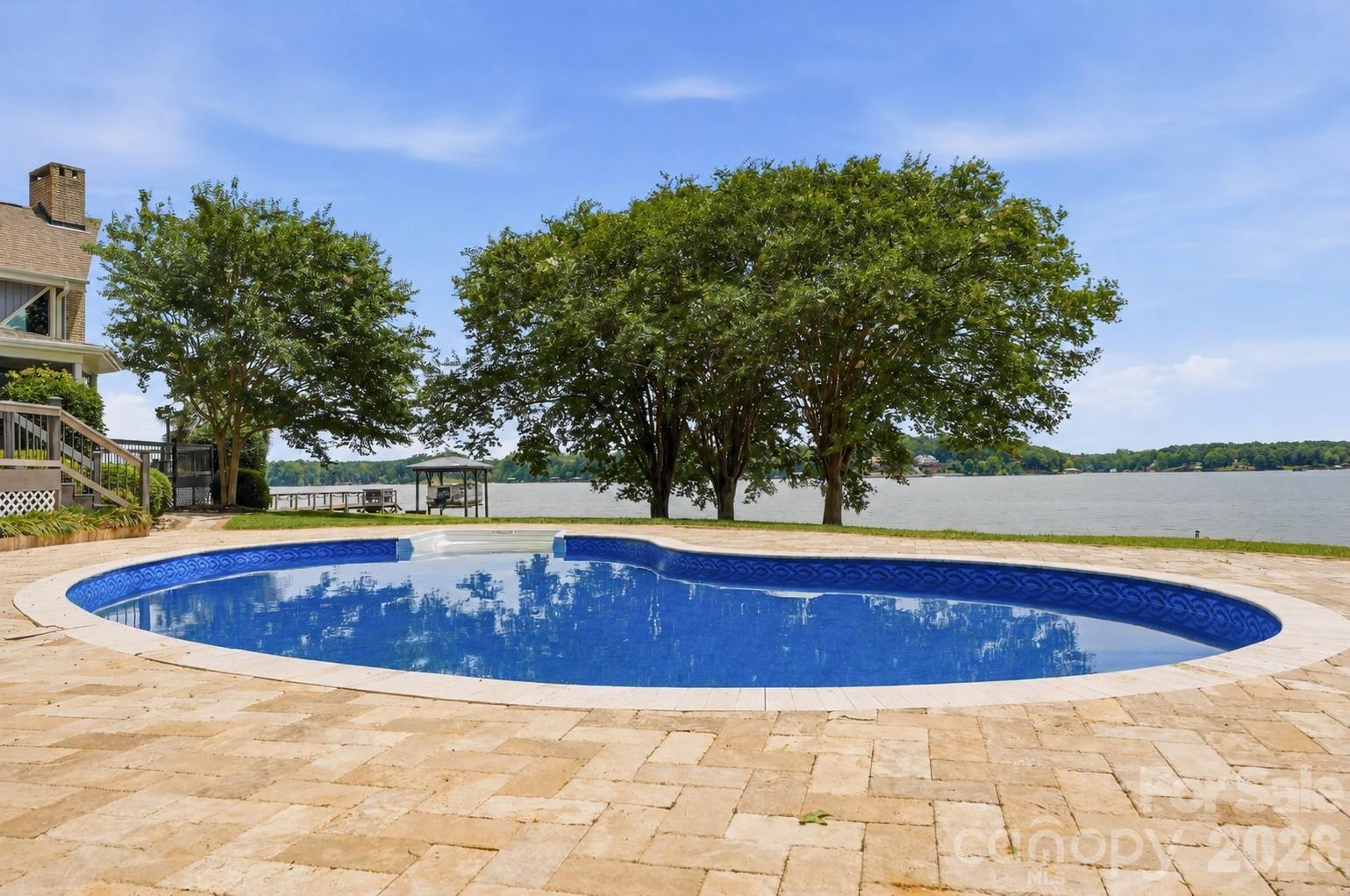 4872 E Liberty Hill Road — York