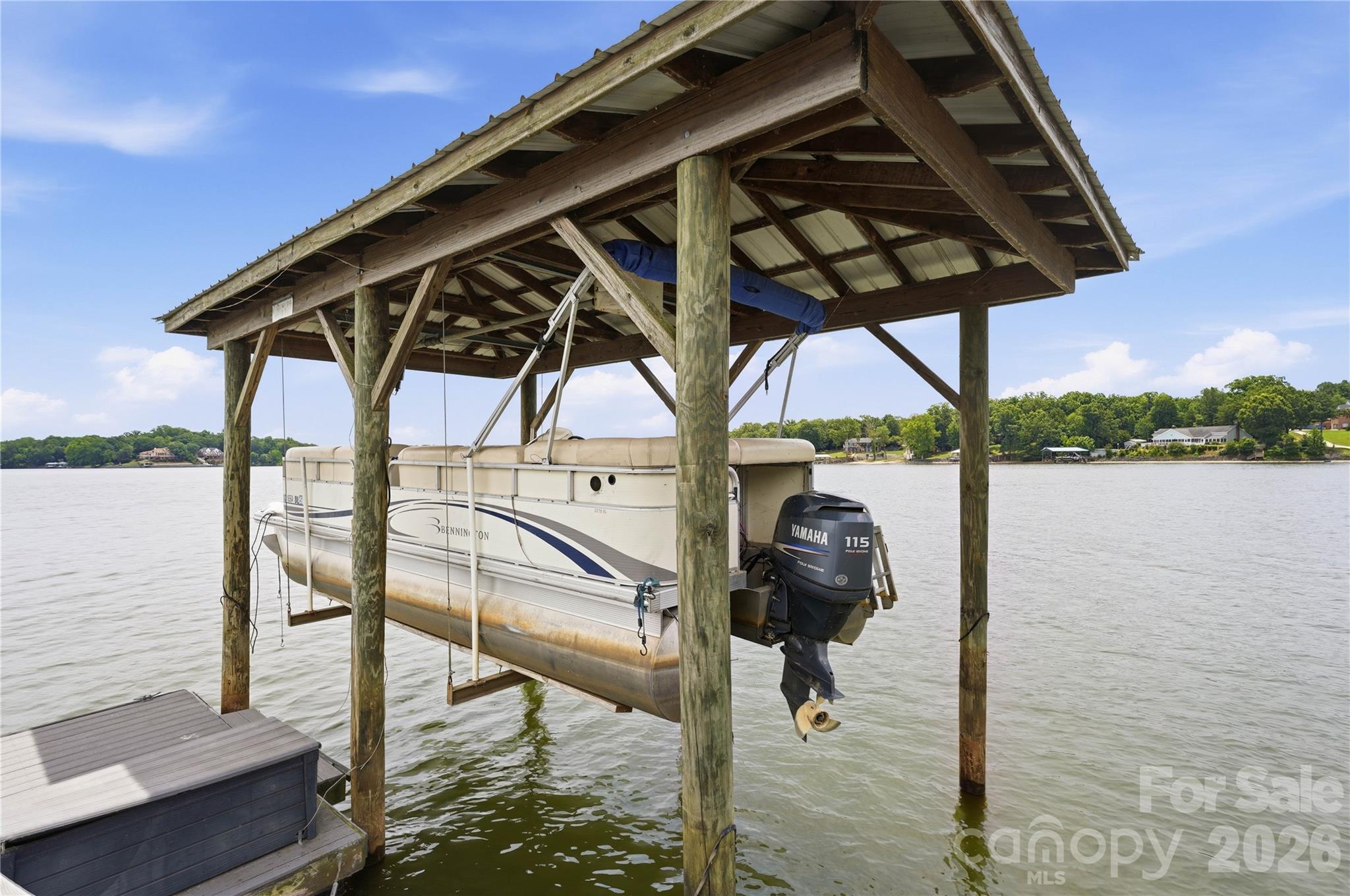 4872 E Liberty Hill Road — York