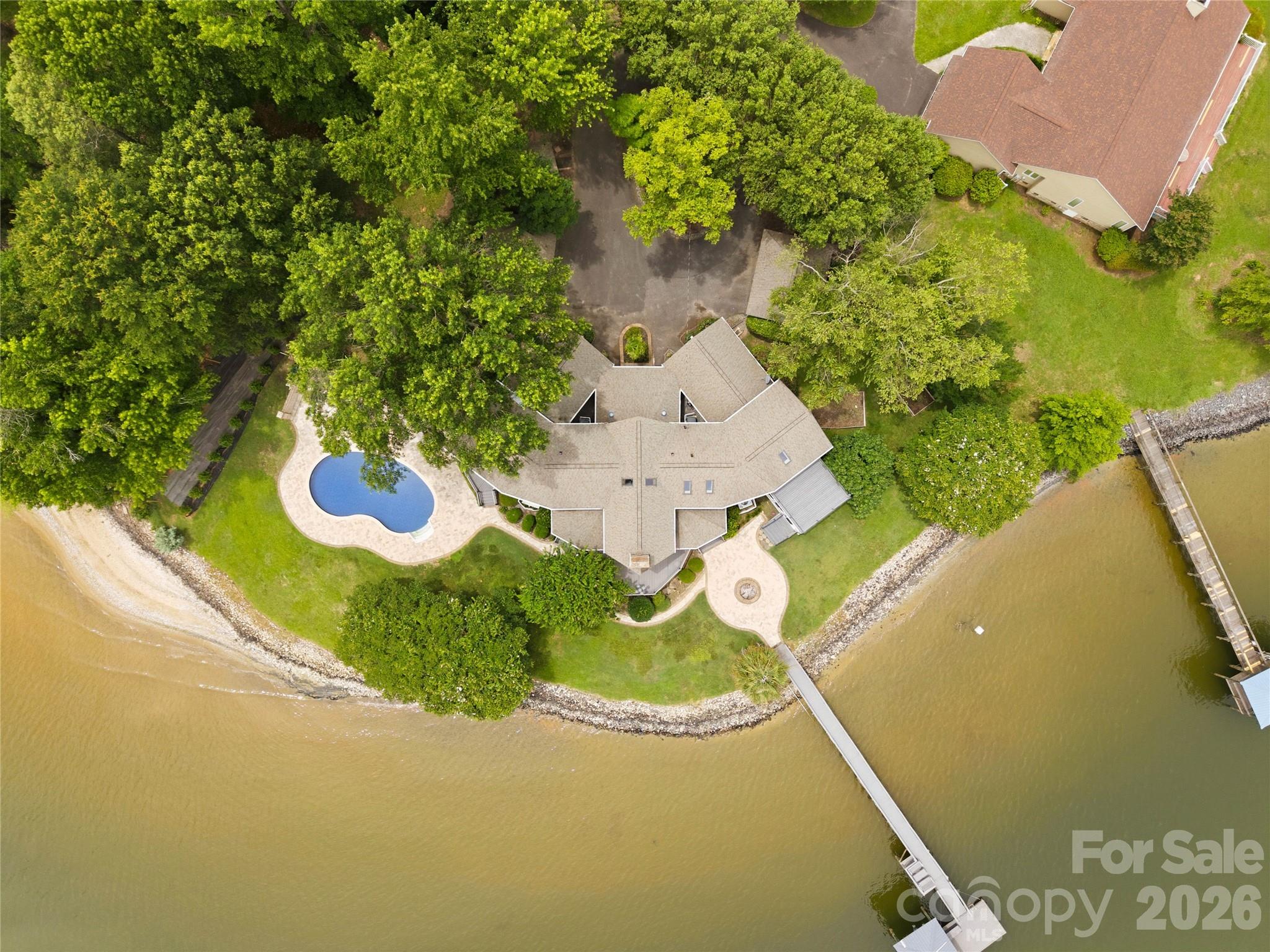 4872 E Liberty Hill Road — York