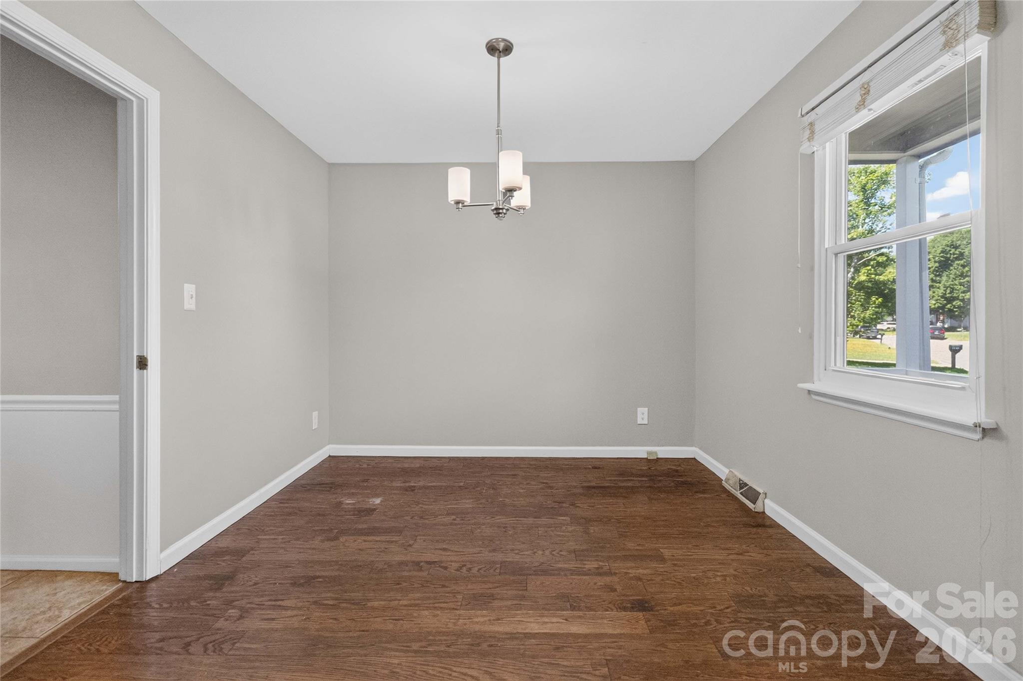 11117 Kingfisher Drive — Charlotte