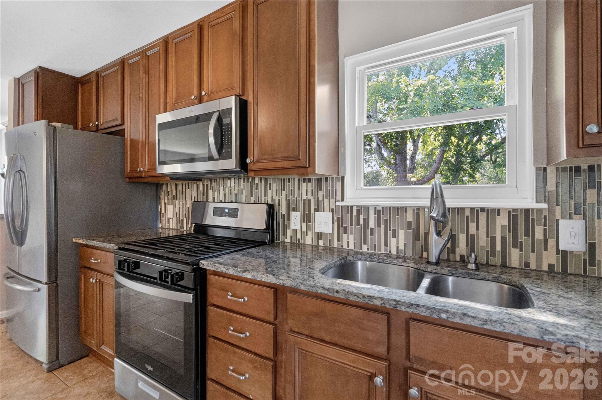 11117 Kingfisher Drive — Charlotte