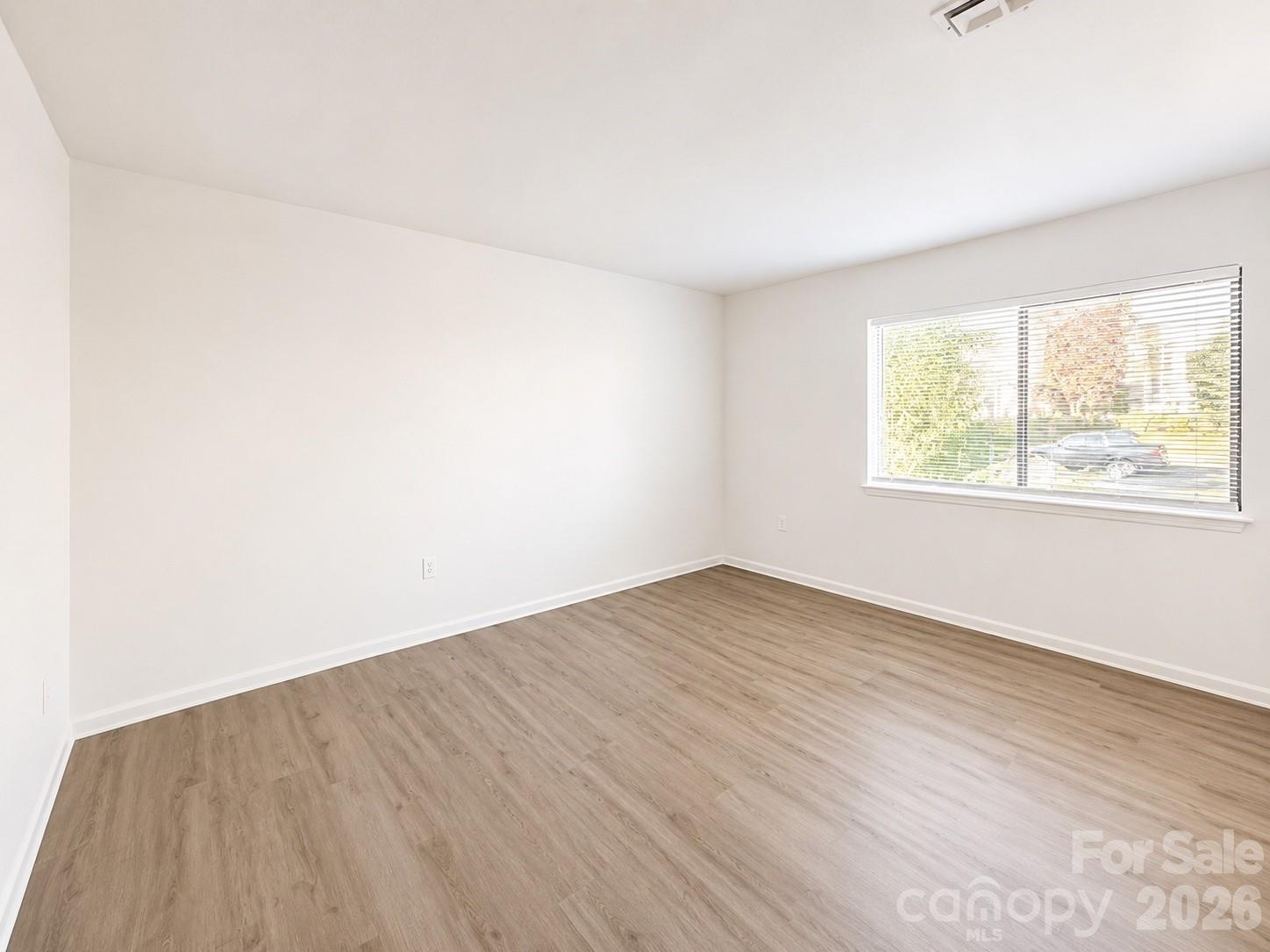 4822 Spring Lake Drive — Charlotte