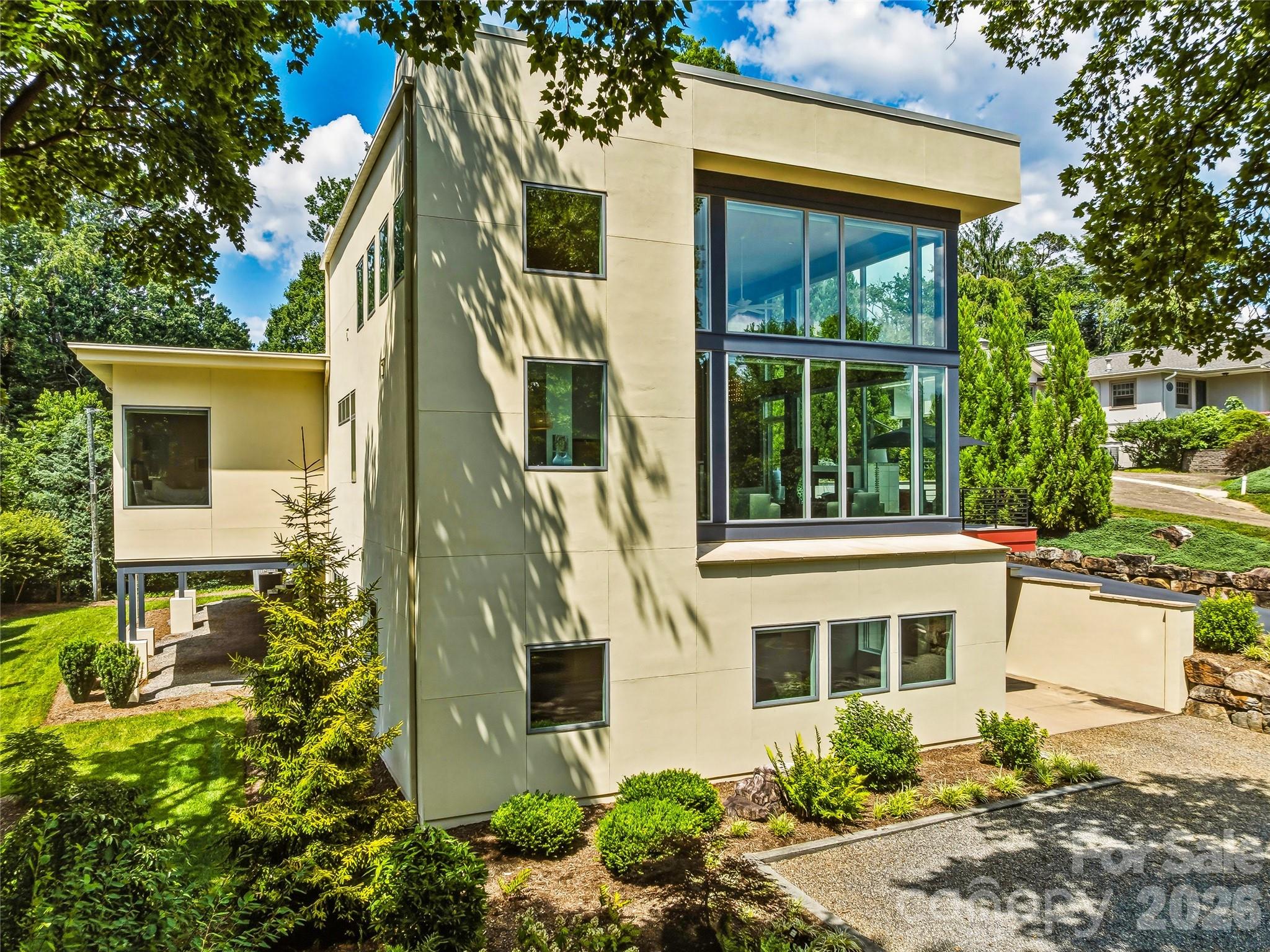 1165 Merrimon Avenue — Asheville