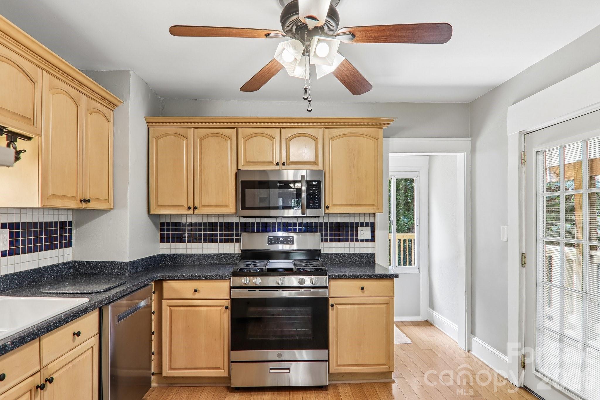 5 Belmont Avenue — Asheville