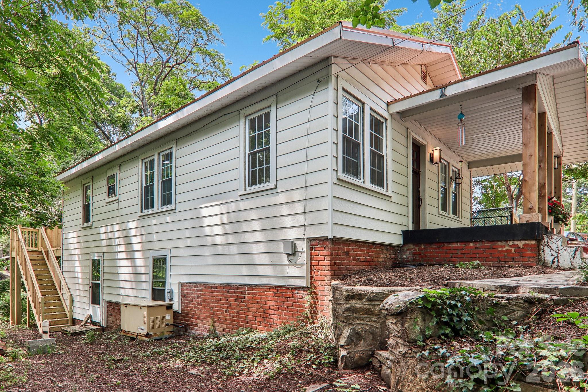5 Belmont Avenue — Asheville