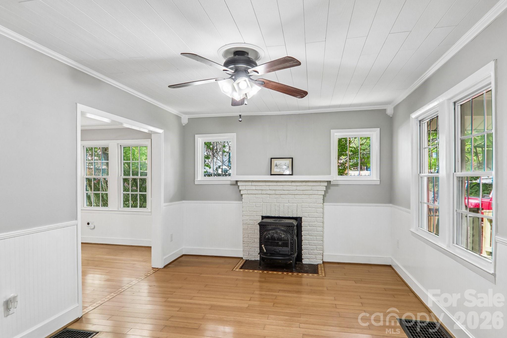 5 Belmont Avenue — Asheville
