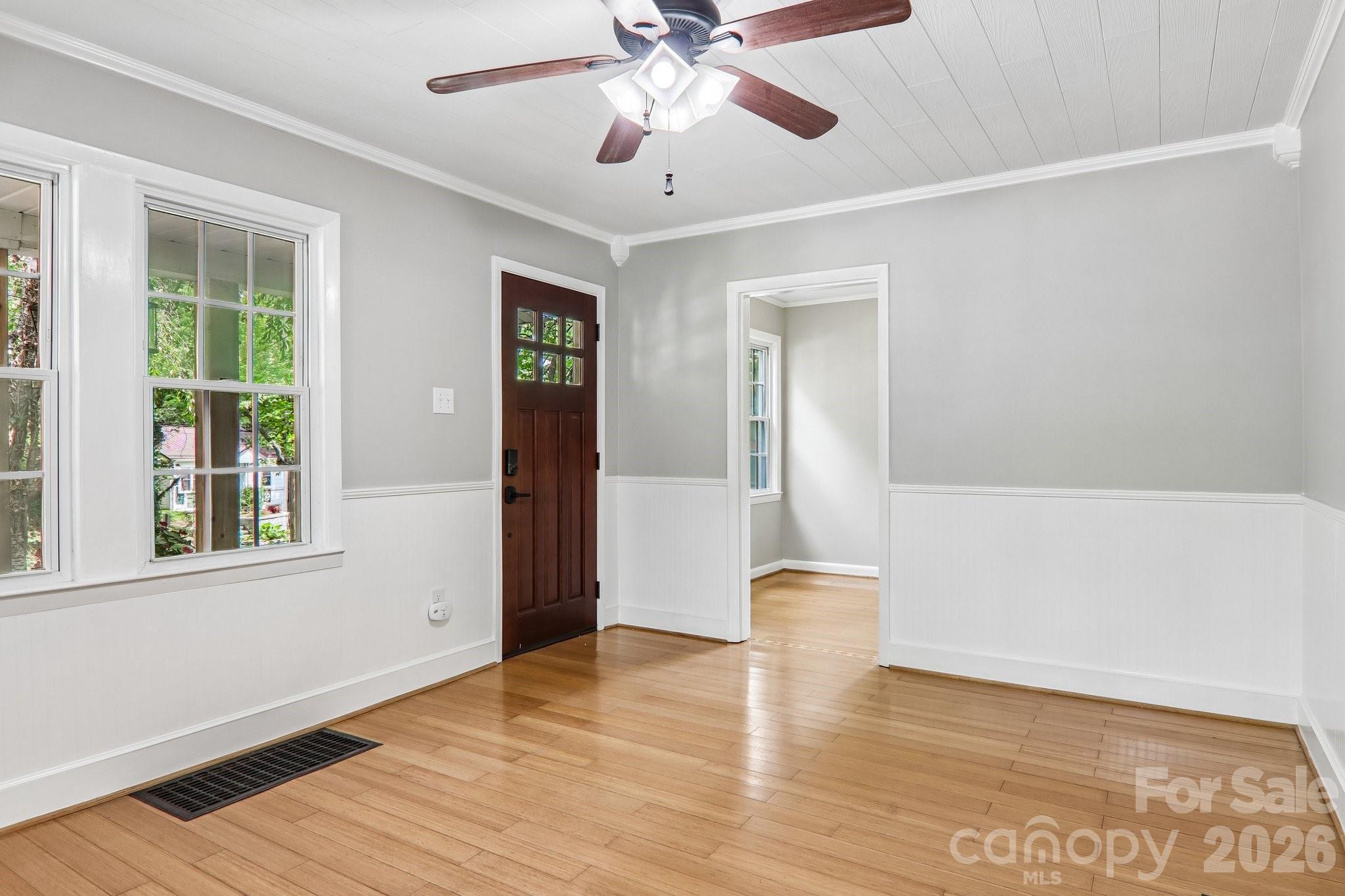 5 Belmont Avenue — Asheville