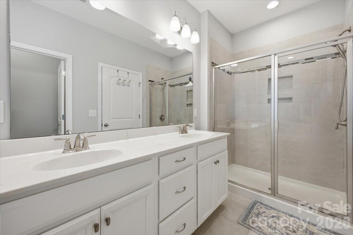 12628 Heath Grove Drive — Huntersville
