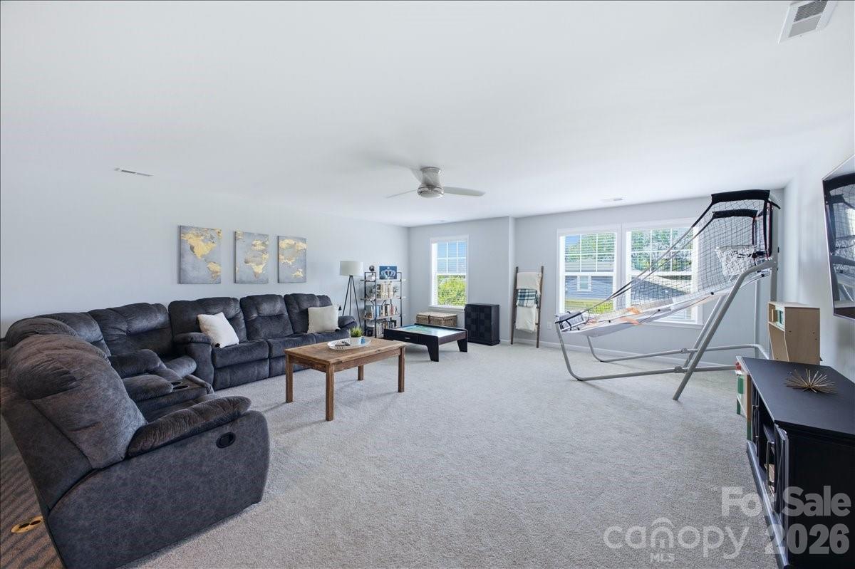 12628 Heath Grove Drive — Huntersville