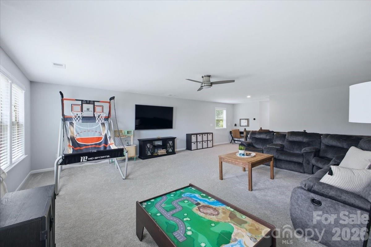 12628 Heath Grove Drive — Huntersville