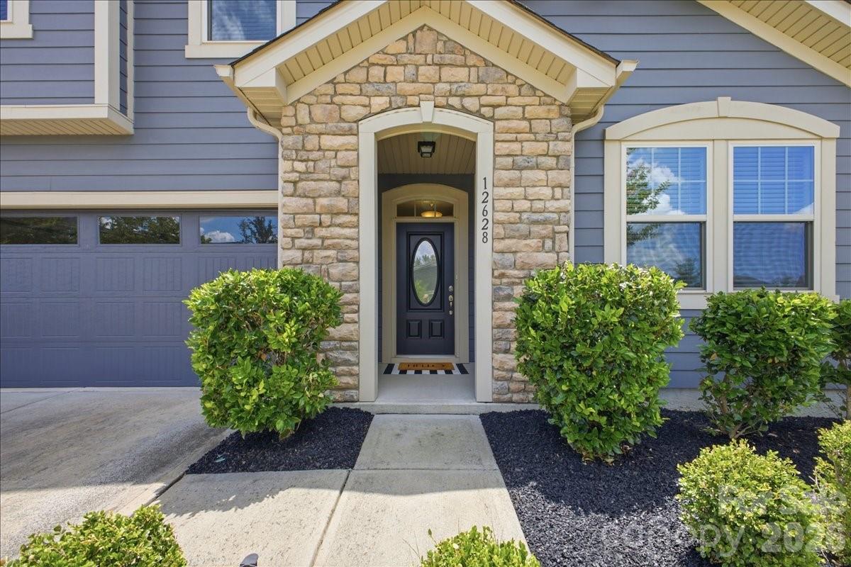 12628 Heath Grove Drive — Huntersville