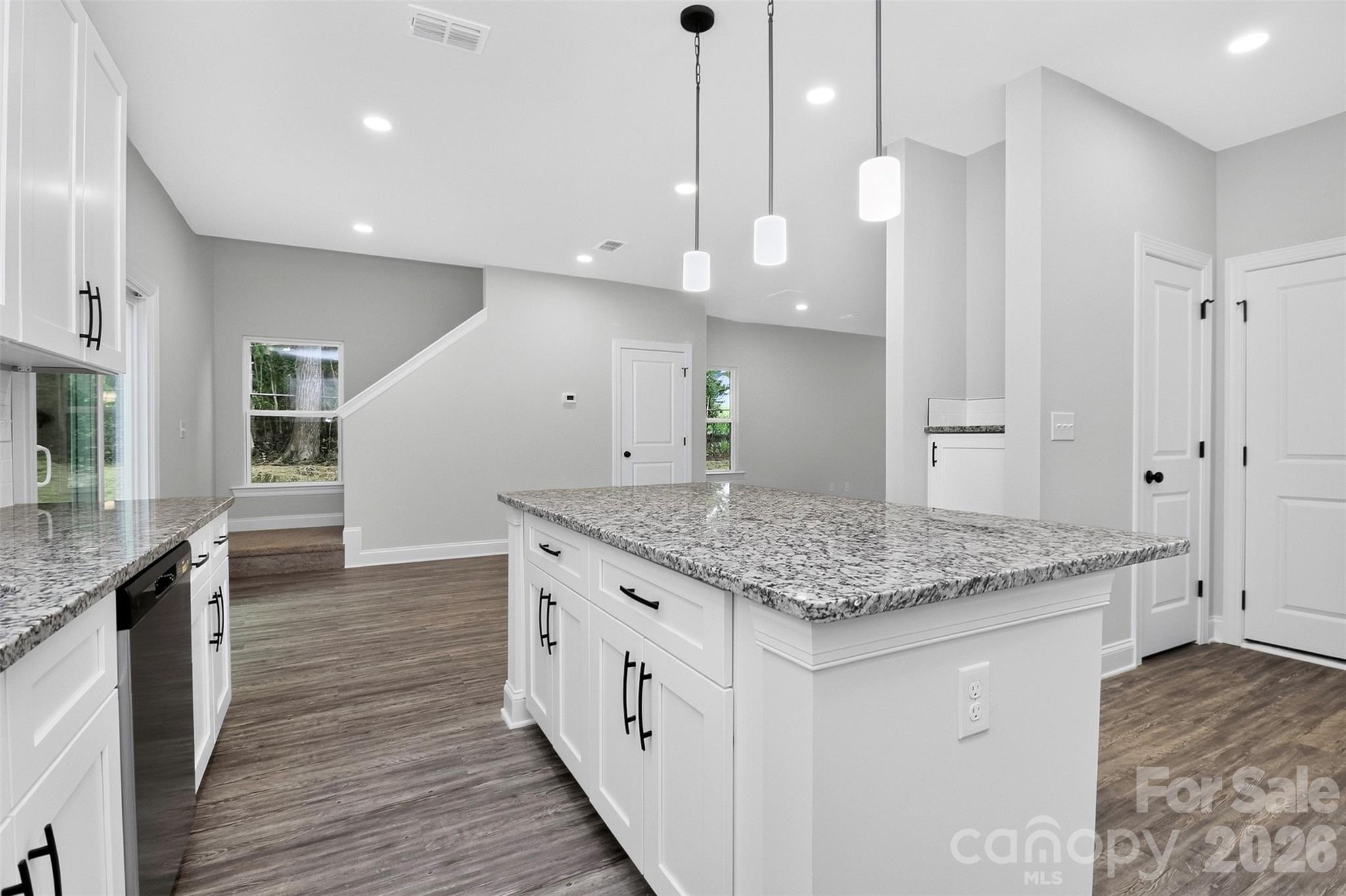 300 Margarette Avenue — Belmont