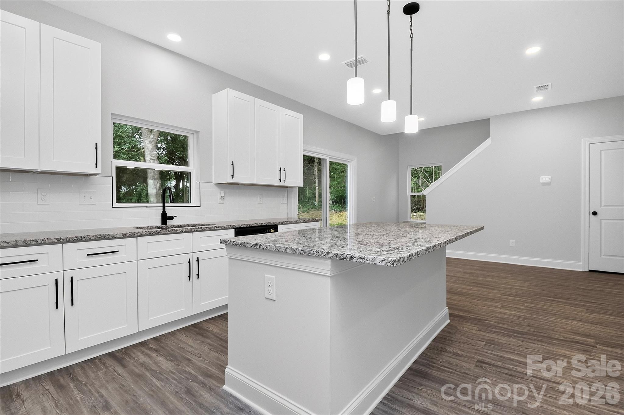 300 Margarette Avenue — Belmont