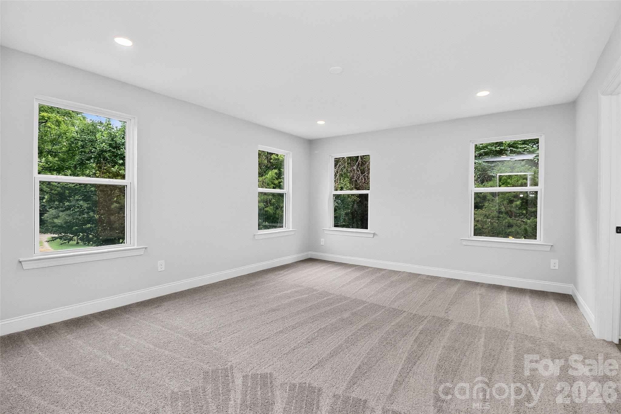 300 Margarette Avenue — Belmont
