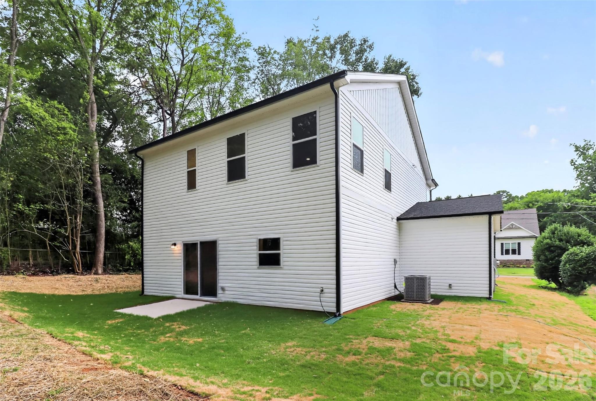 300 Margarette Avenue — Belmont
