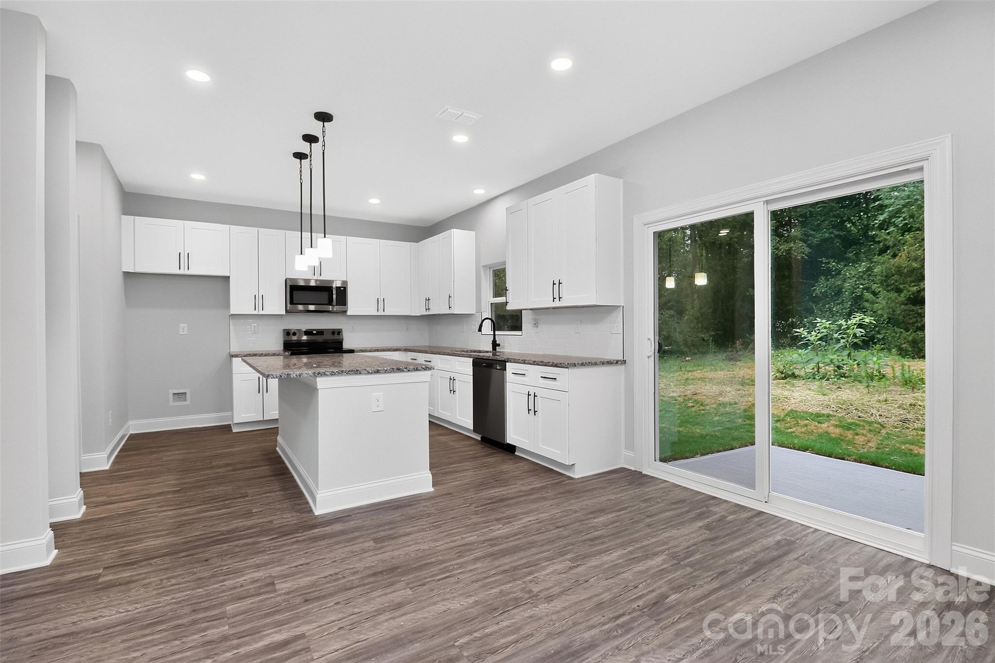 300 Margarette Avenue — Belmont
