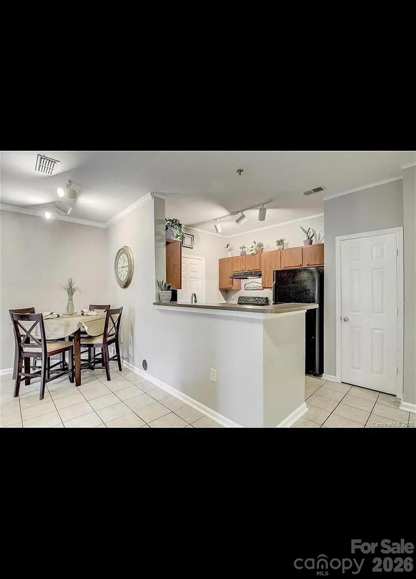 300 Vista Lake Drive #3 — Candler