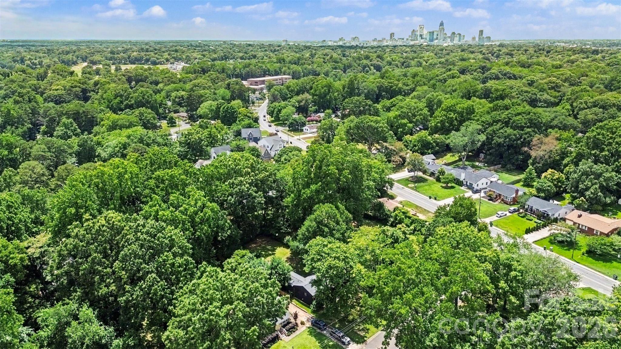 2616 Springway Drive — Charlotte