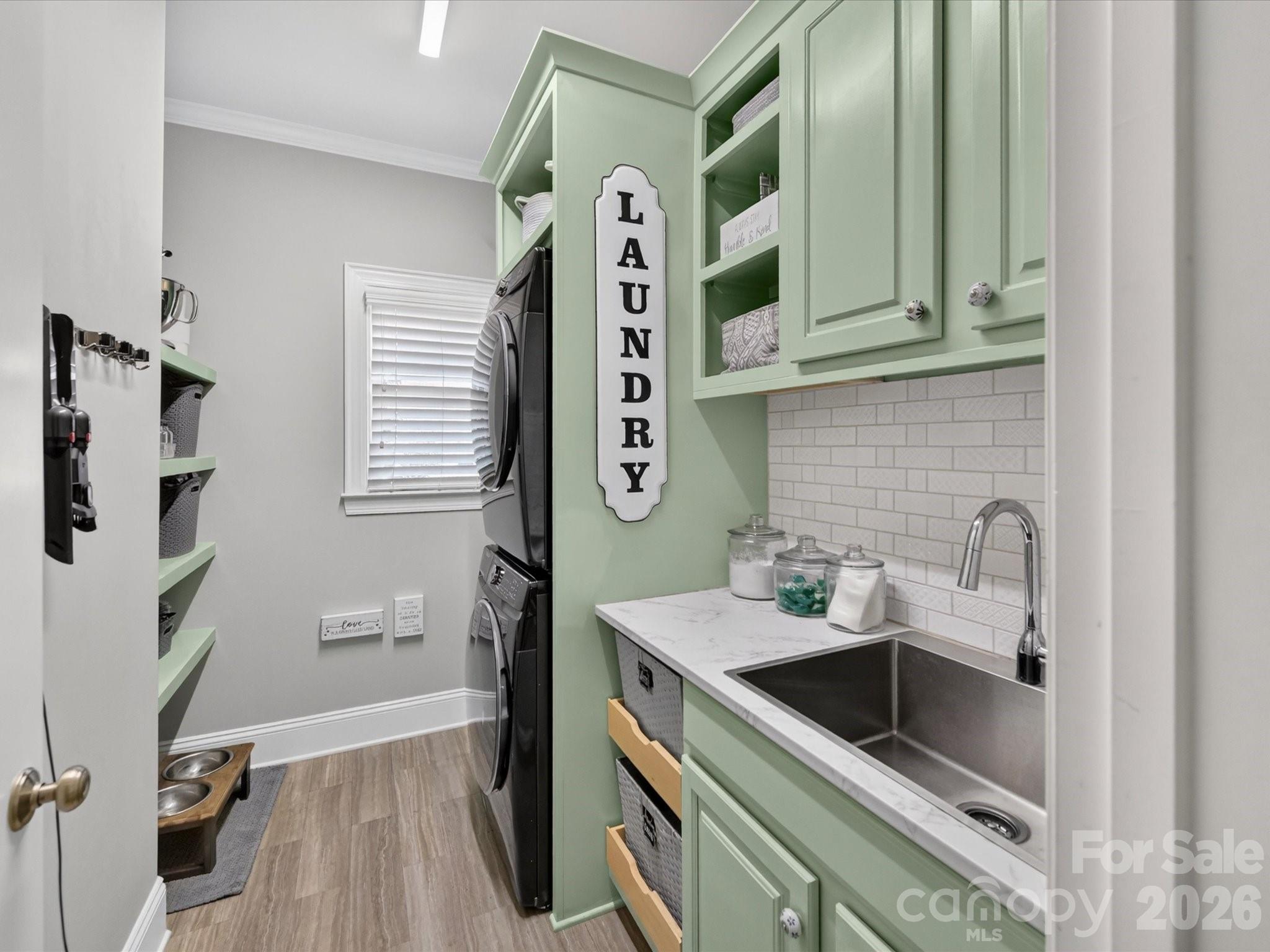 515 Three Greens Drive — Huntersville
