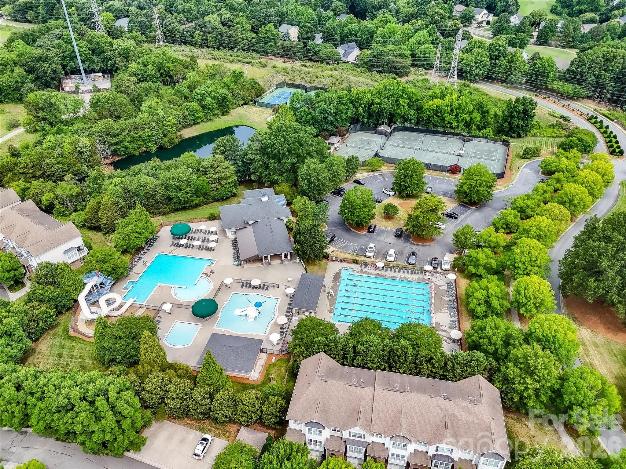 515 Three Greens Drive — Huntersville