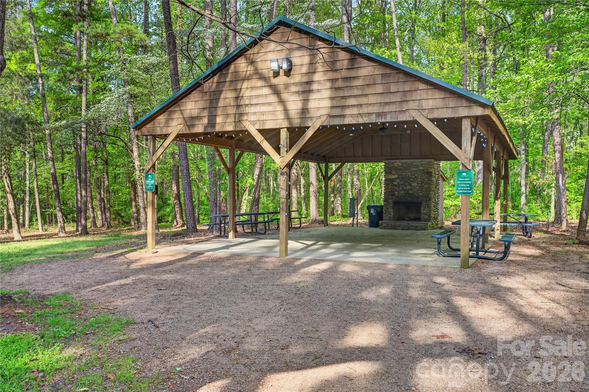 6405 Alba Rose Lane — Huntersville