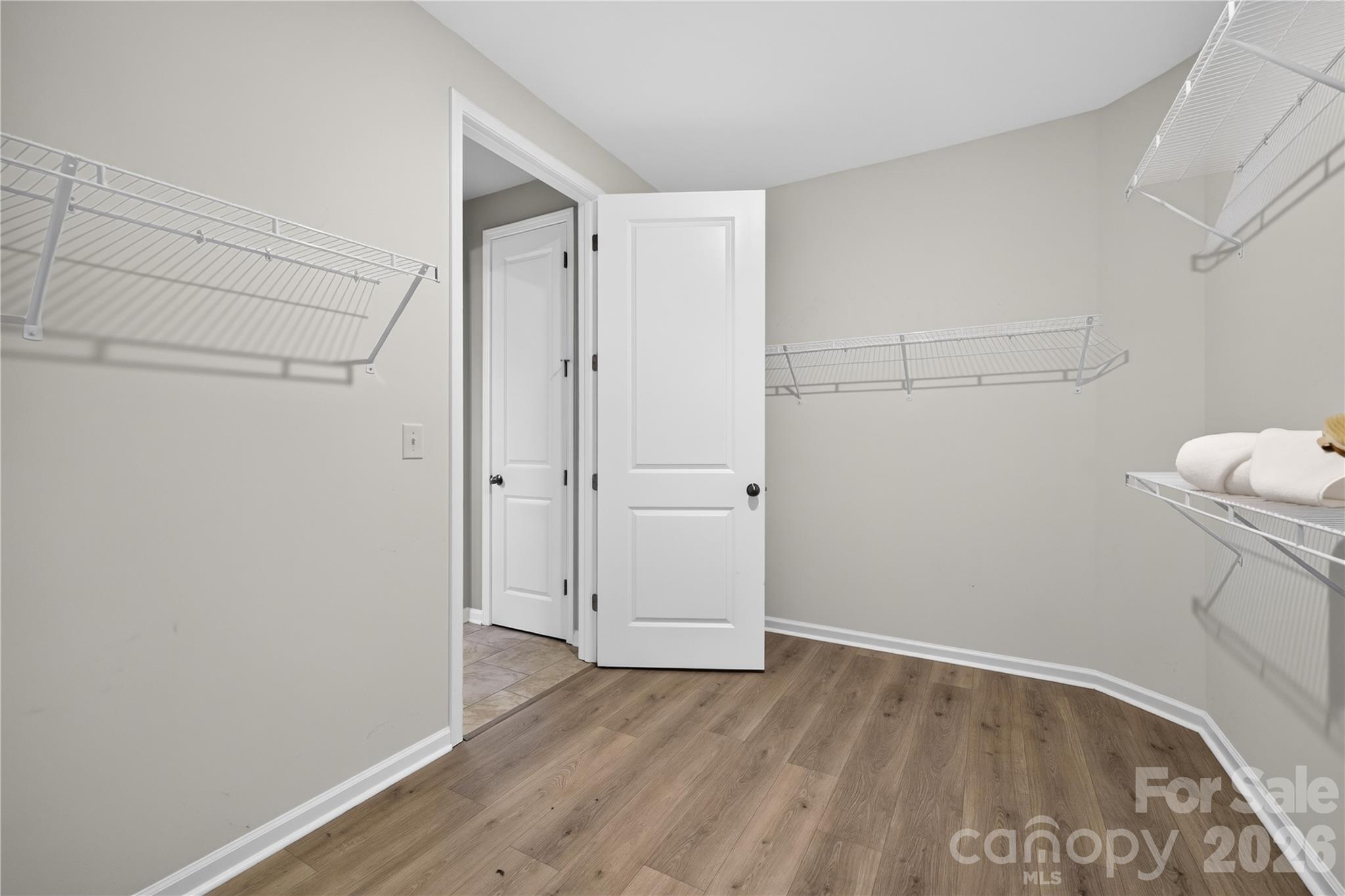 7917 Creek Park Drive — Denver