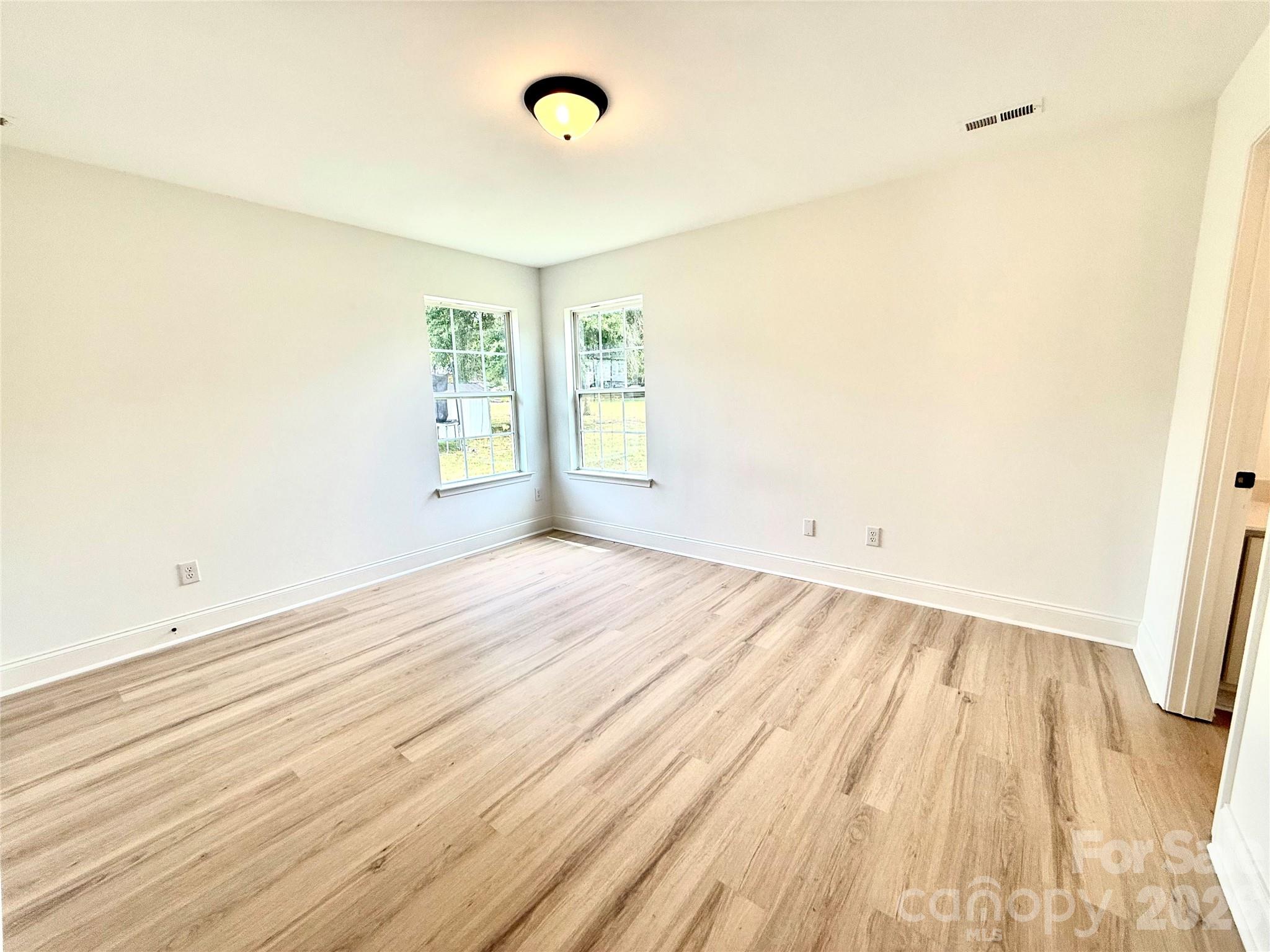 121 S Beaver Street — Landis