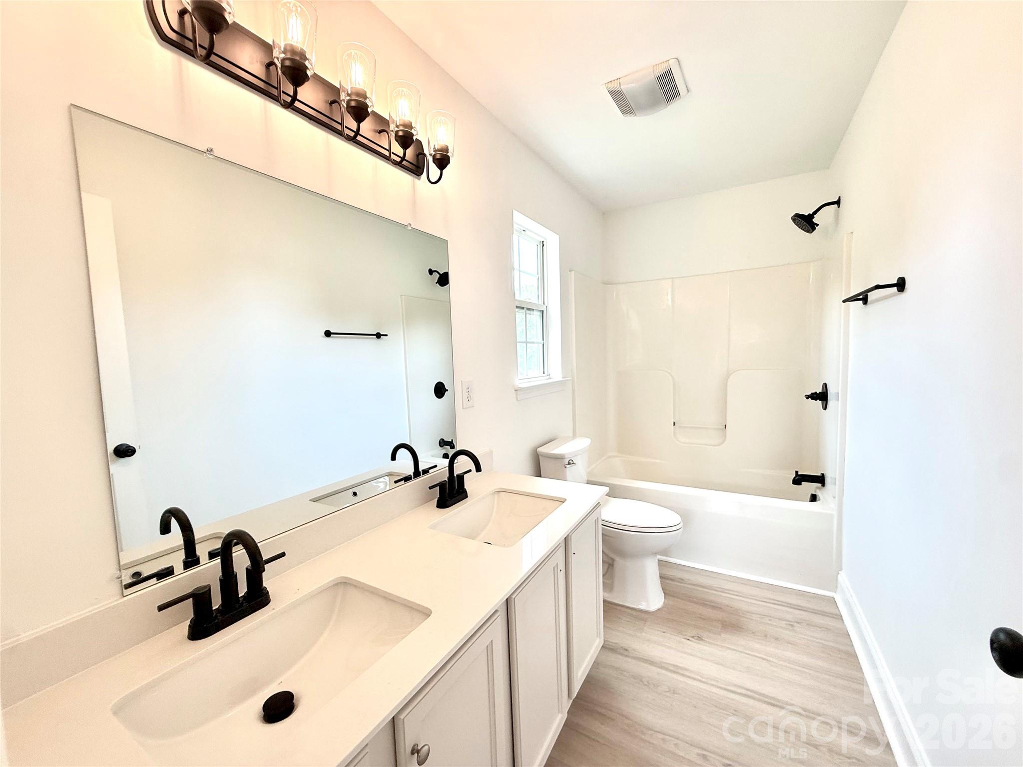 121 S Beaver Street — Landis